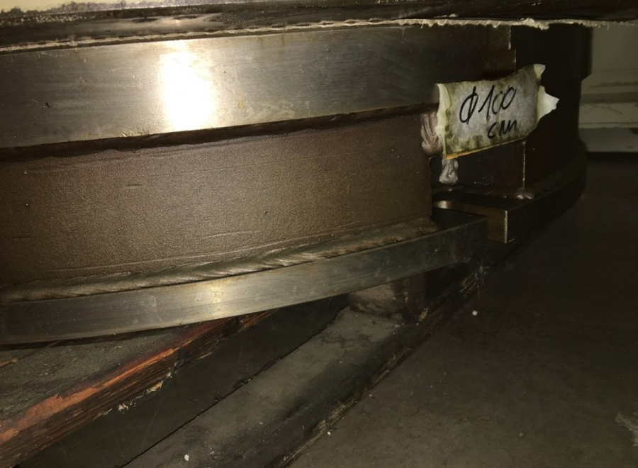 Usato Tavola per Dentatrice a coltello STANKO