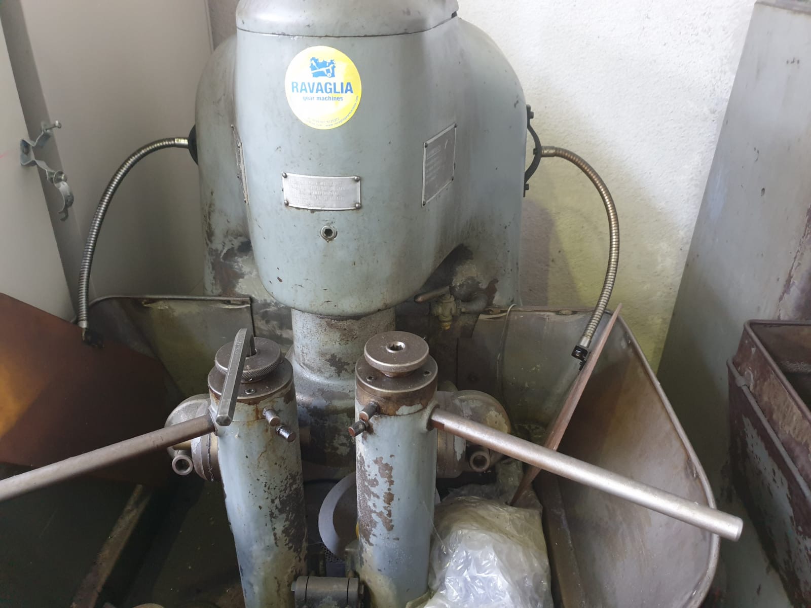 Usato Affilatrice per lame GLEASON 104