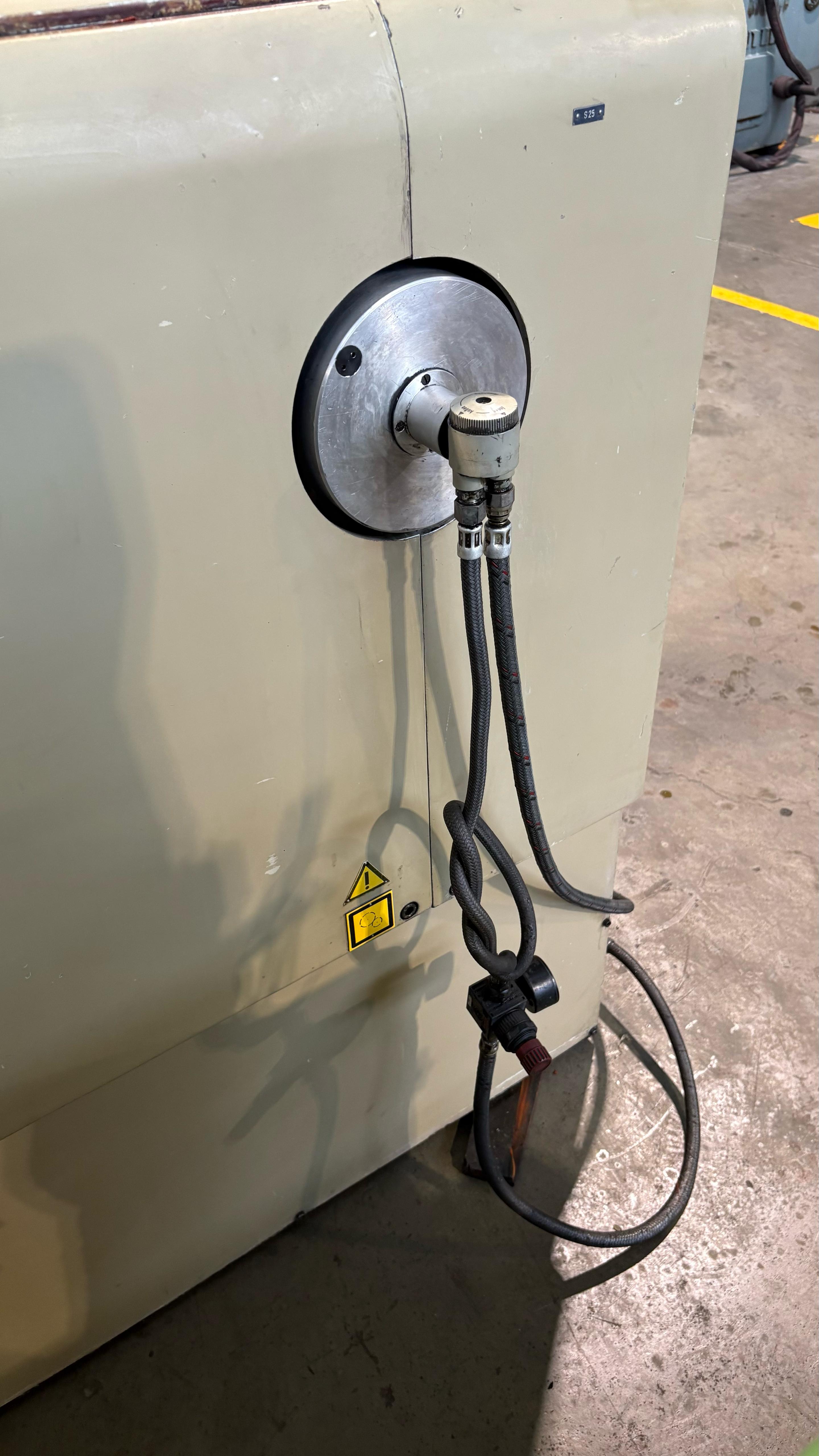 Usato Fresatrice per viti e filetti HECKERT ZFWVG 250x1250