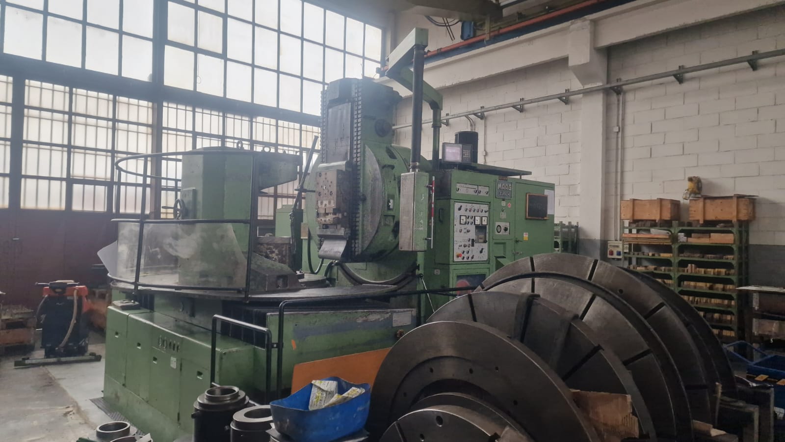 Usato Dentatrice a coltello MAAG SH 250