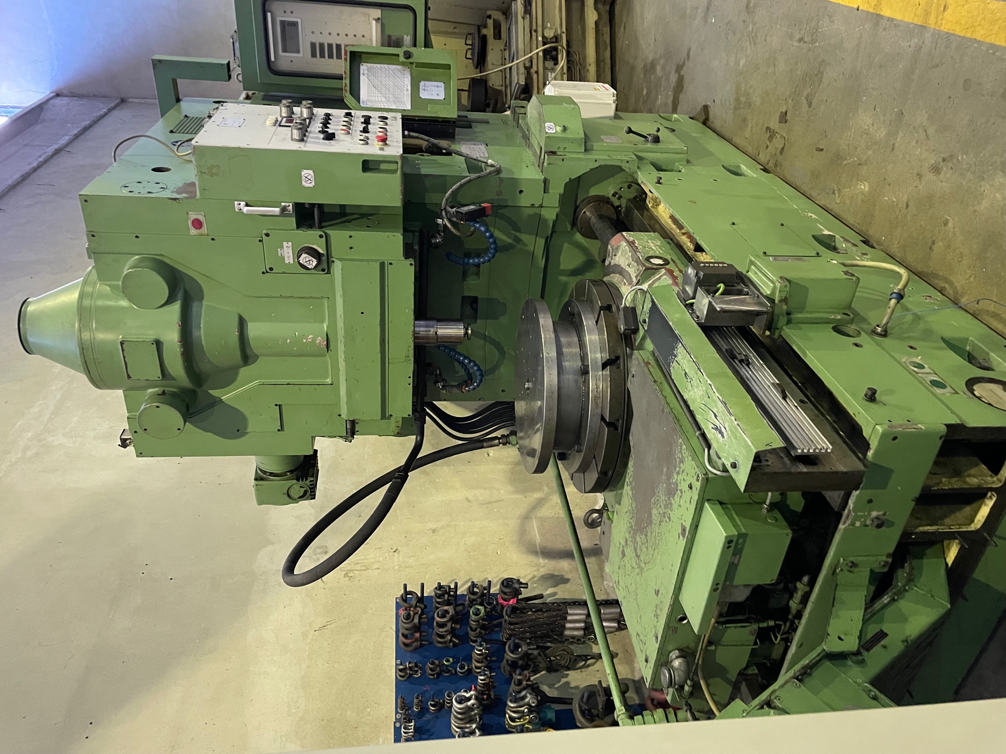 Usato Dentatrice a coltello LORENZ LS 630