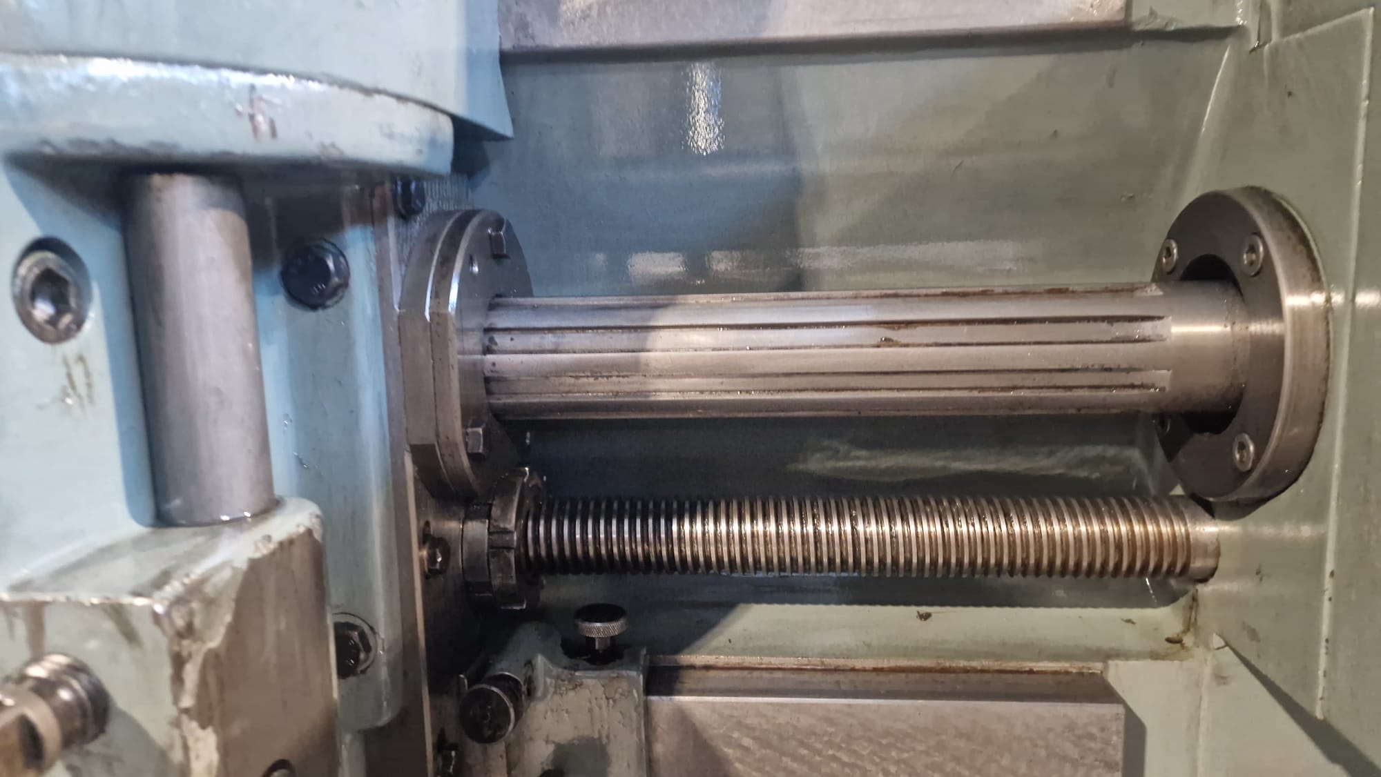 Usato Dentatrice a coltello LORENZ S8/630