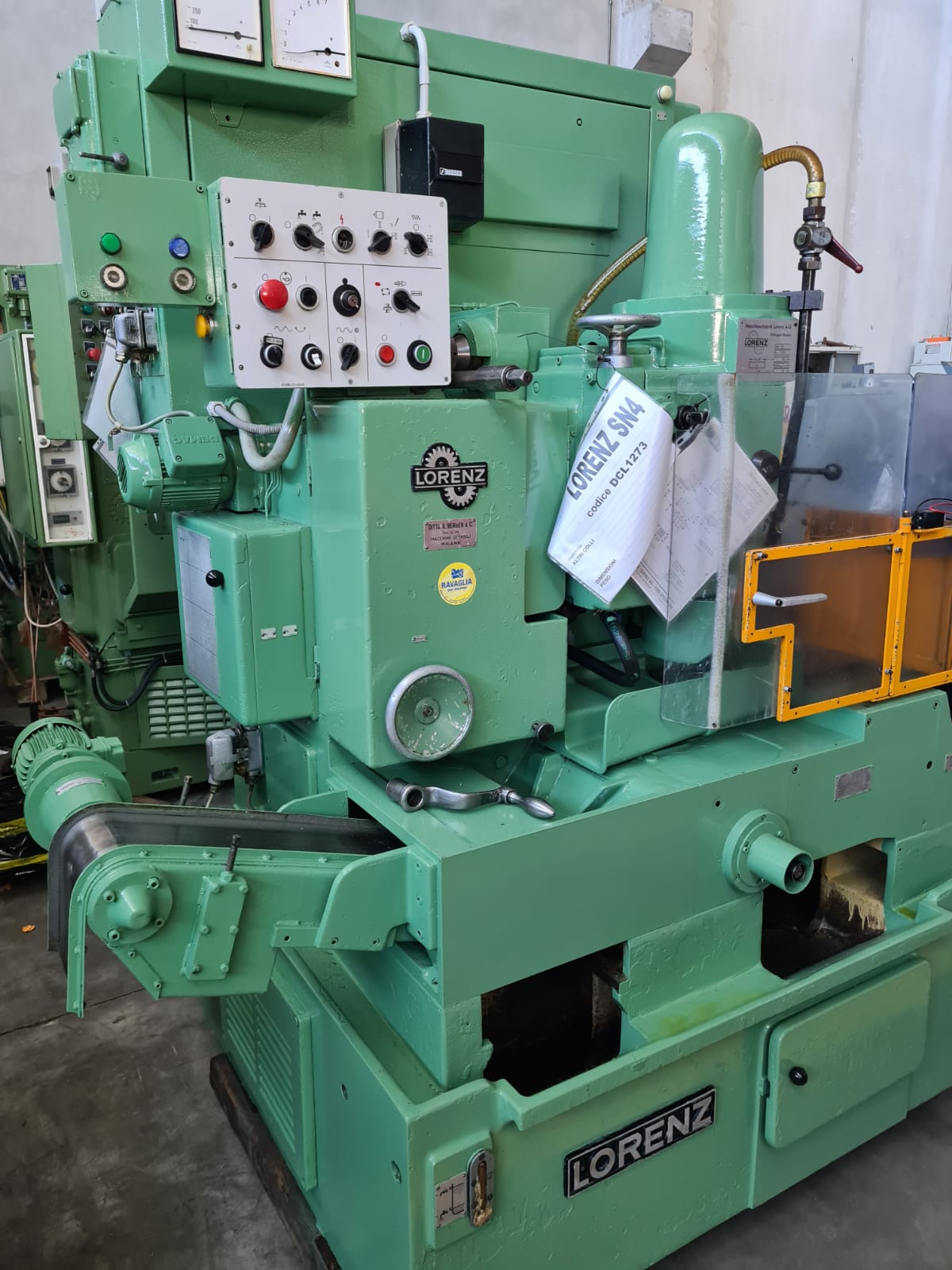 Usato Dentatrice a coltello LORENZ SN4