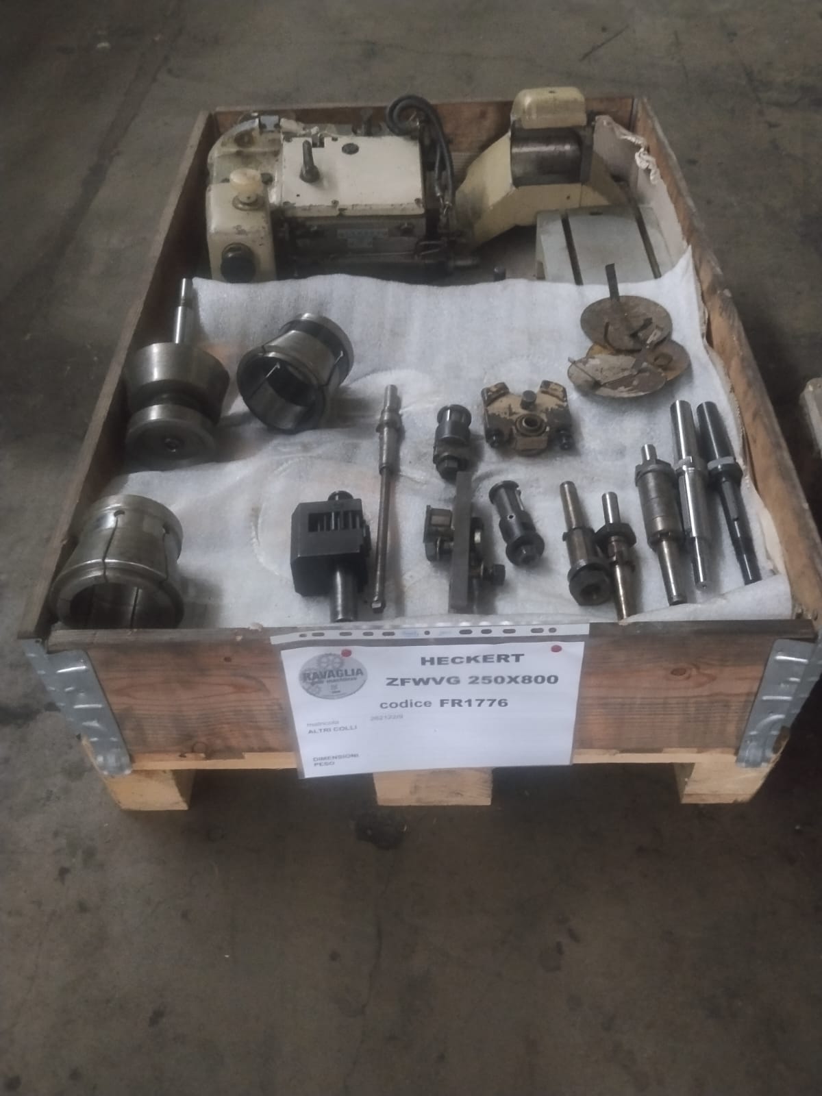 Usato Fresatrice per viti e filetti HECKERT ZFWVG 250x800