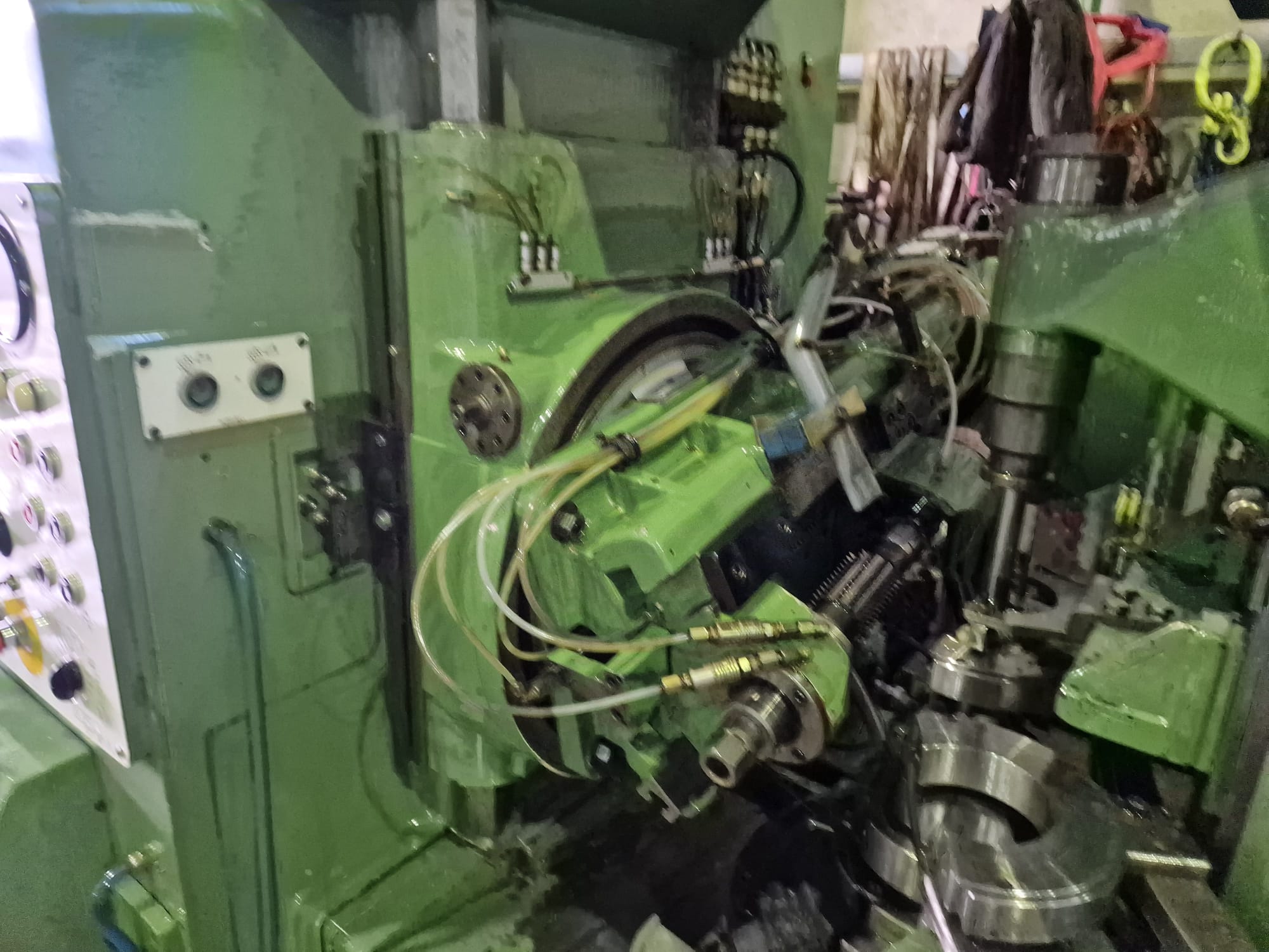 Usato Dentatrice a creatore LIEBHERR L 301