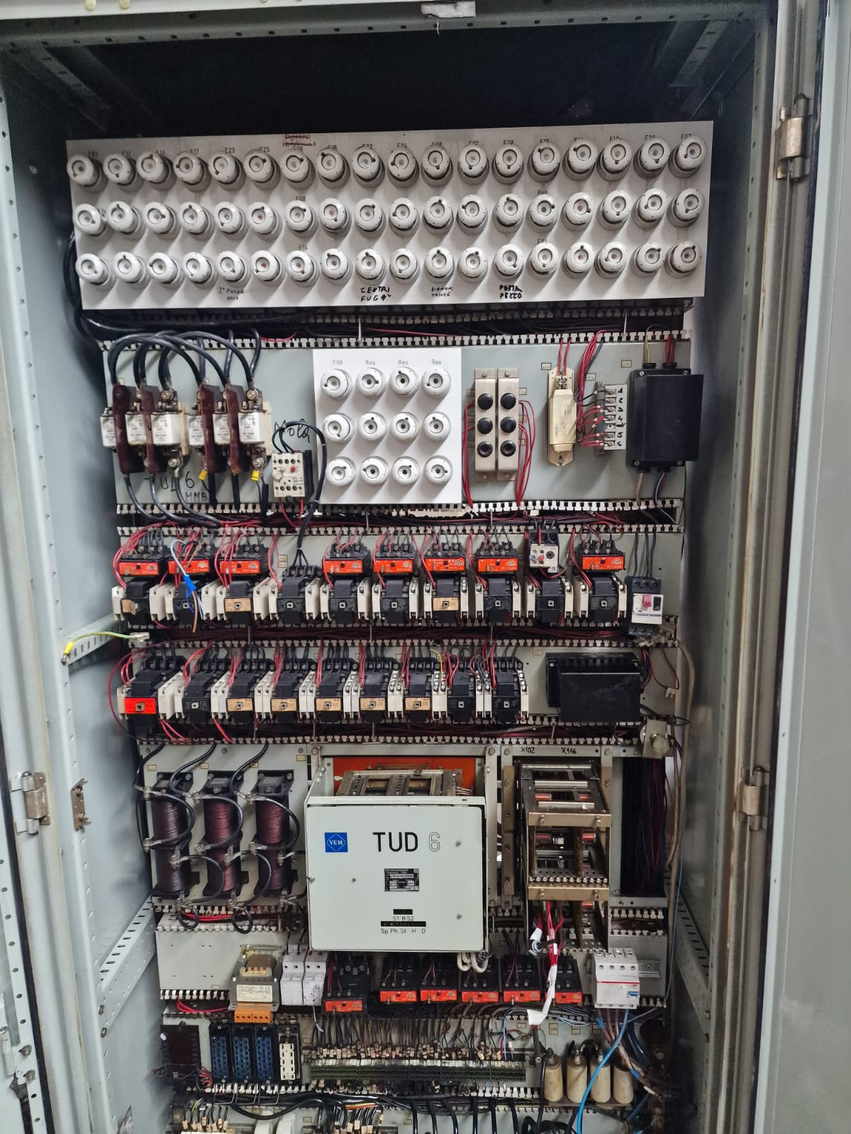 Usato Rettifica per viti e filetti MIKROMAT GSU 320 PC