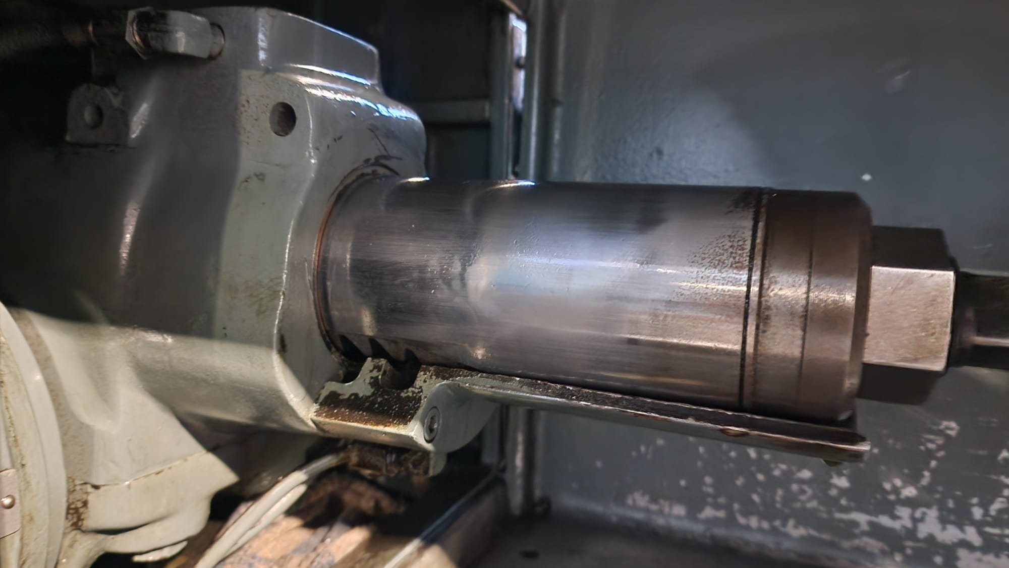 Usato Dentatrice a coltello LORENZ S8/630