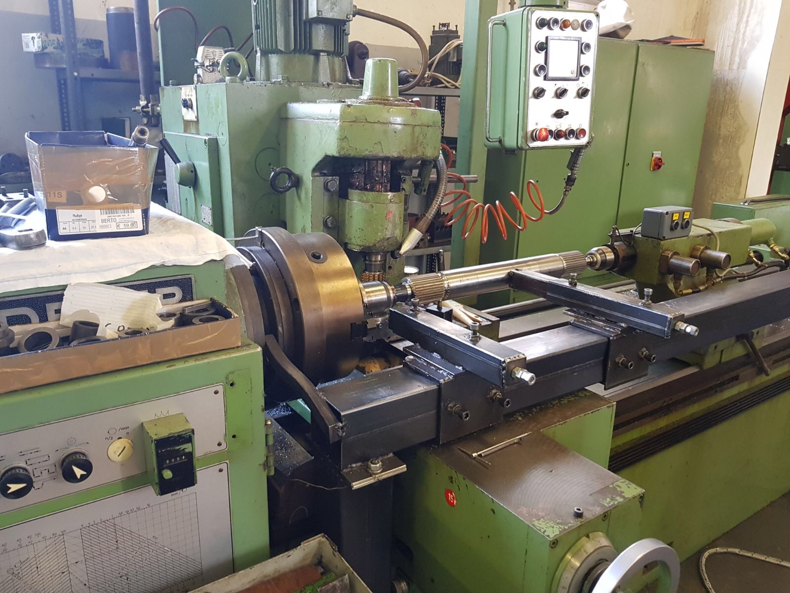 Usato Fresatrice per scanalati WANDERER GF322