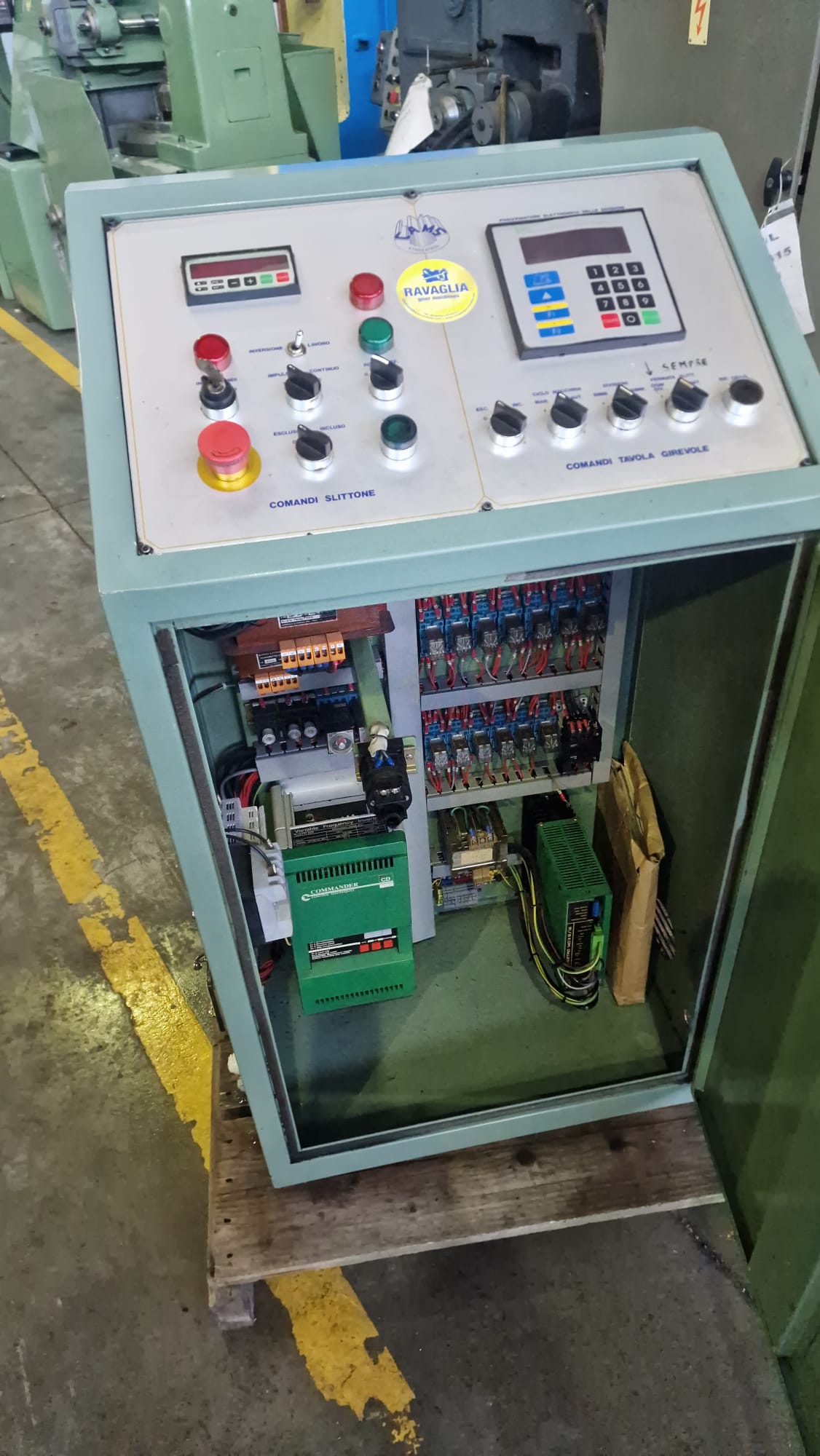 Usato Stozzatrice CAMS 200