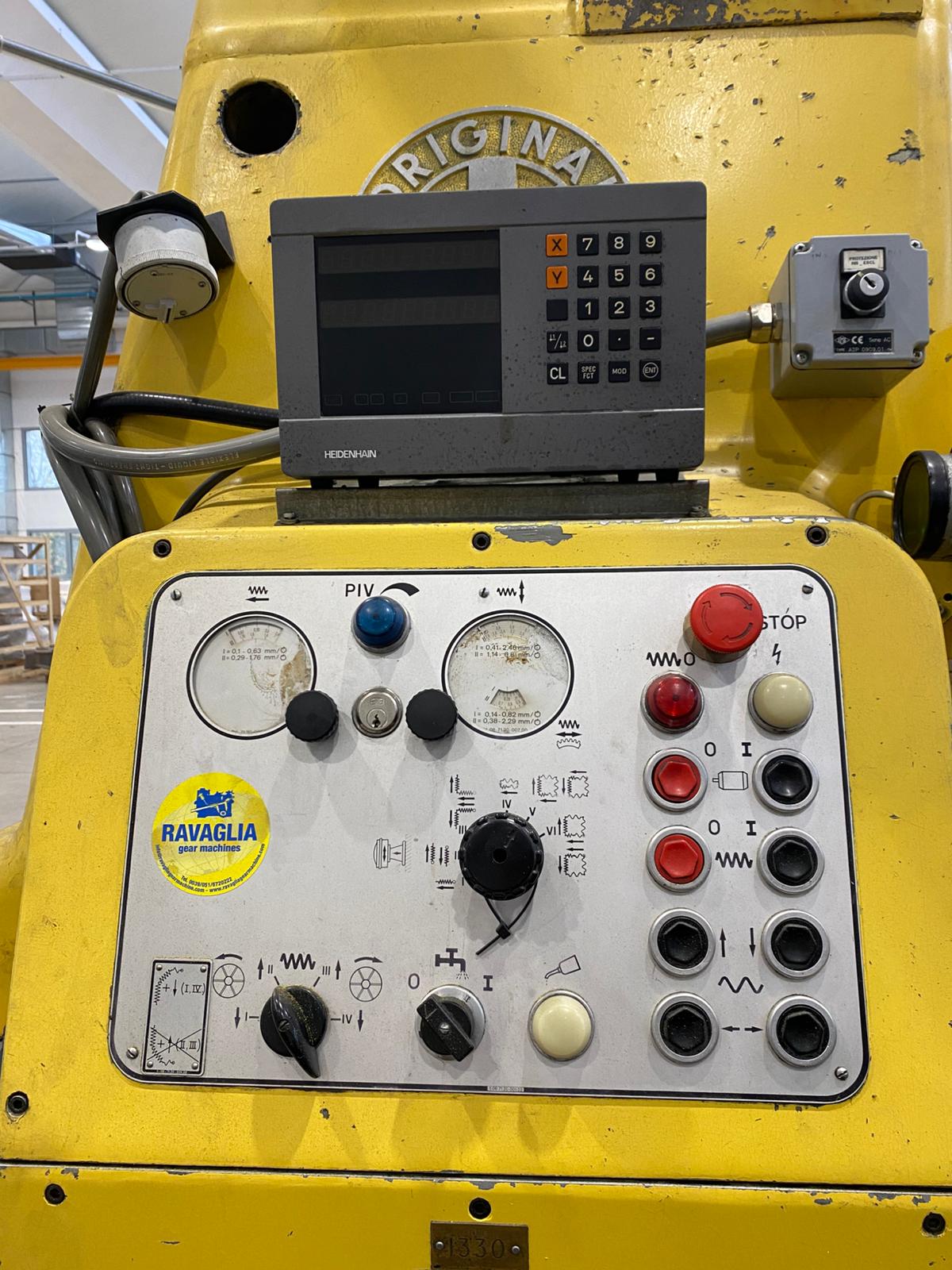 Usato Dentatrice a creatore PFAUTER P 900