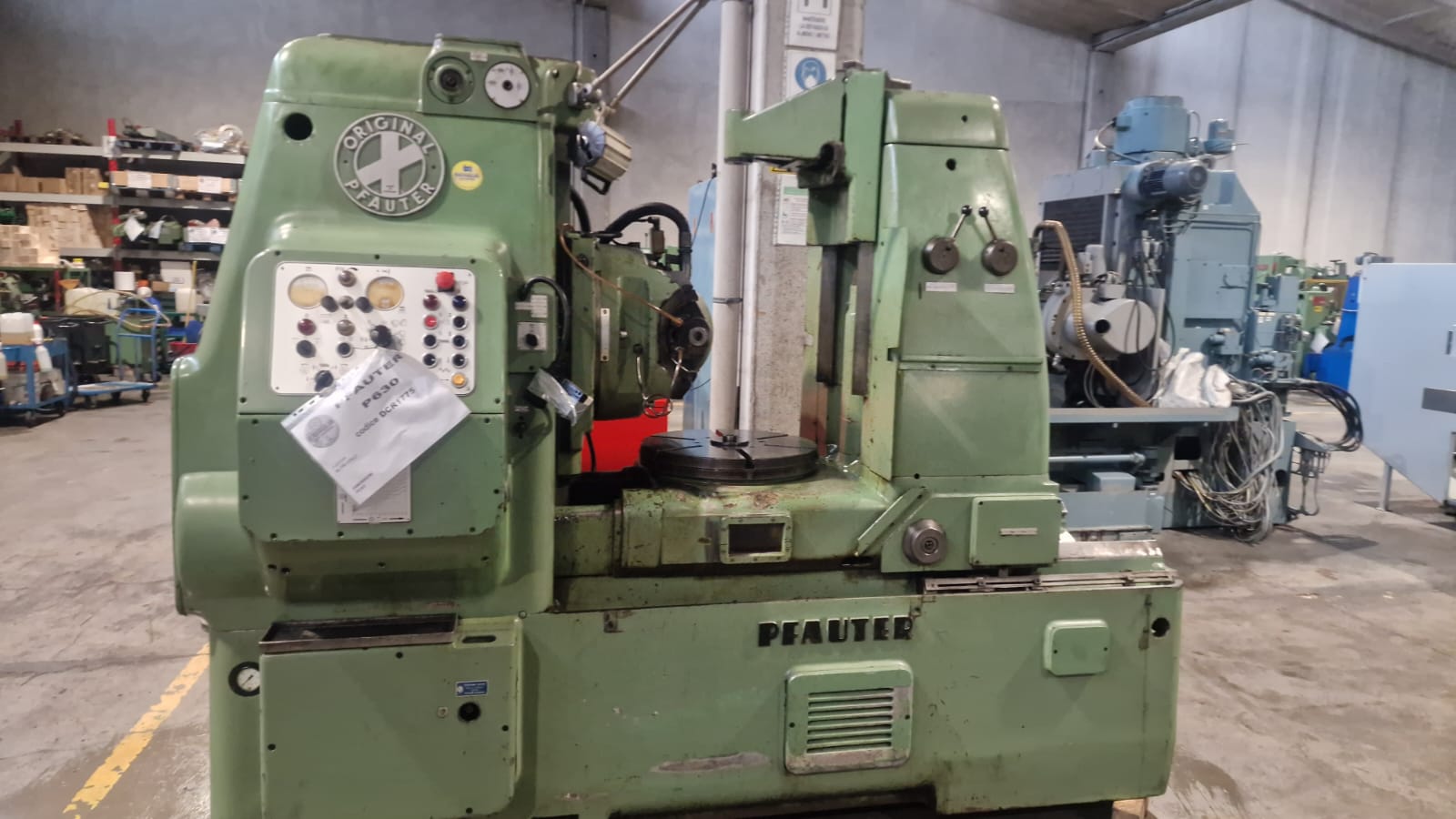 Usato Dentatrice a creatore PFAUTER P 630