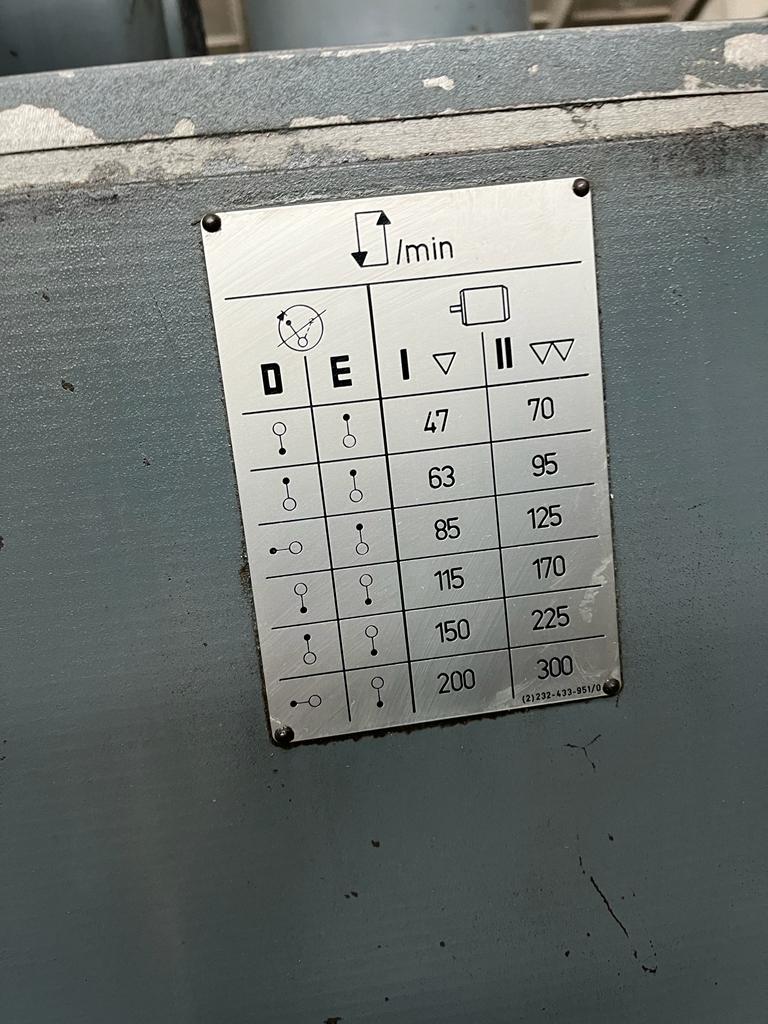 Usato Dentatrice a coltello LORENZ S8/630