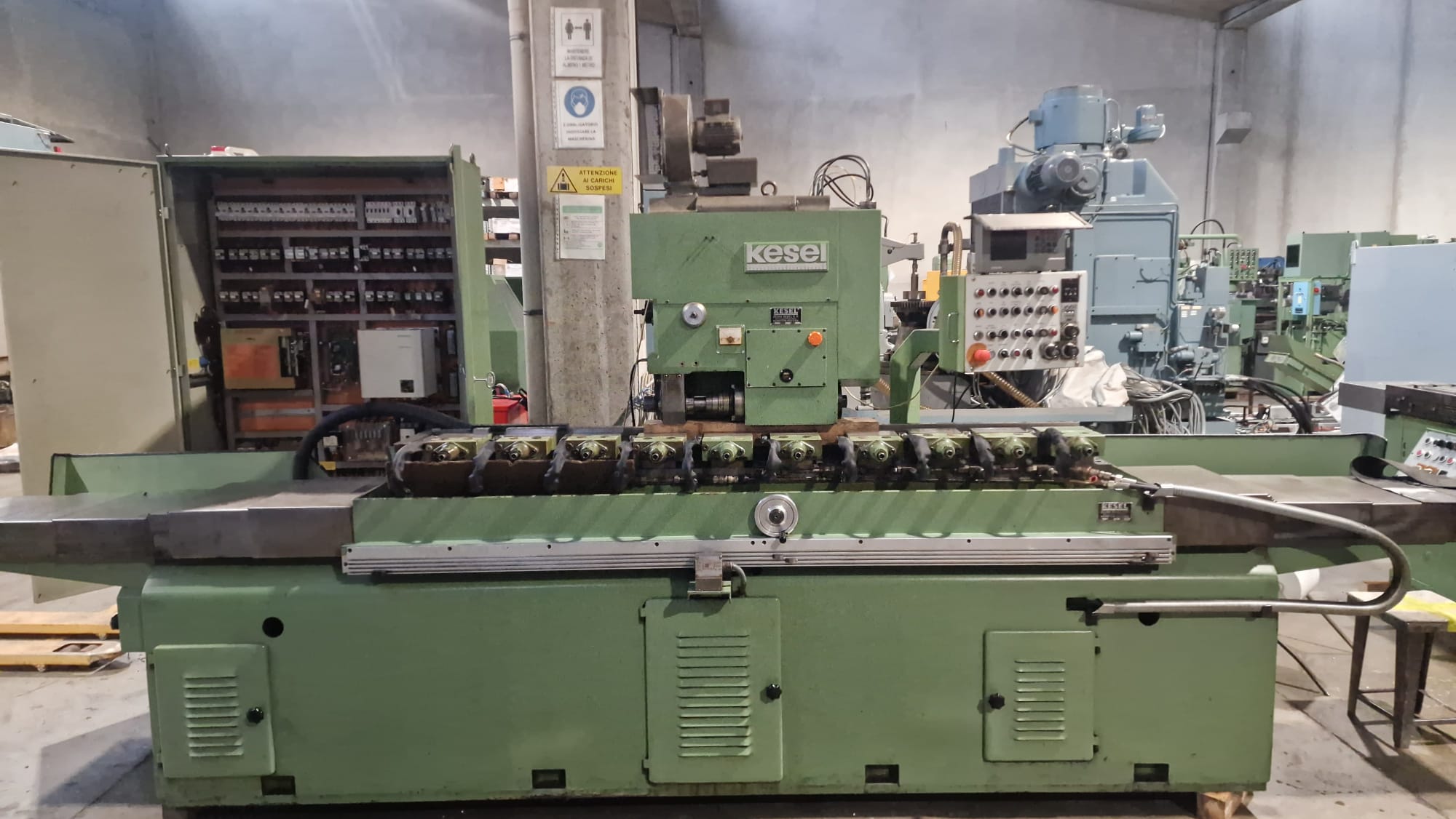 Usato Fresatrice per cremagliere KESEL L79/2100