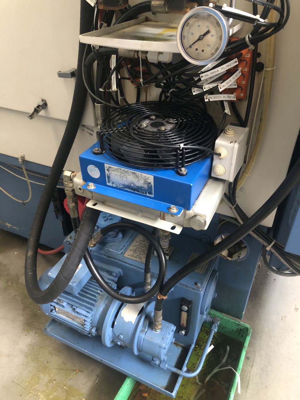 Usato Affilatrice per barrette GLEASON 300 CG CNC