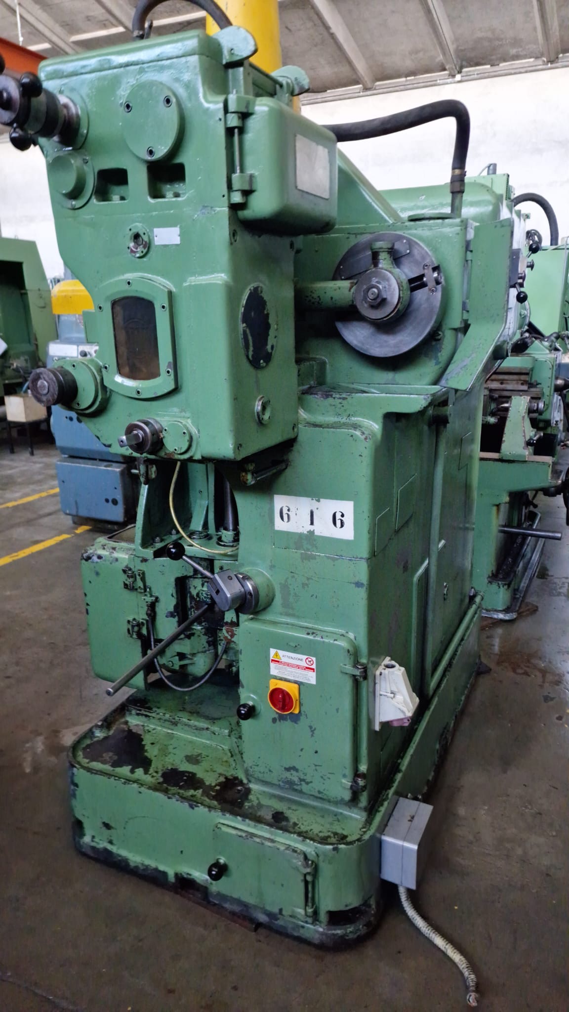 Usato Dentatrice a coltello DEMM SI 8/750