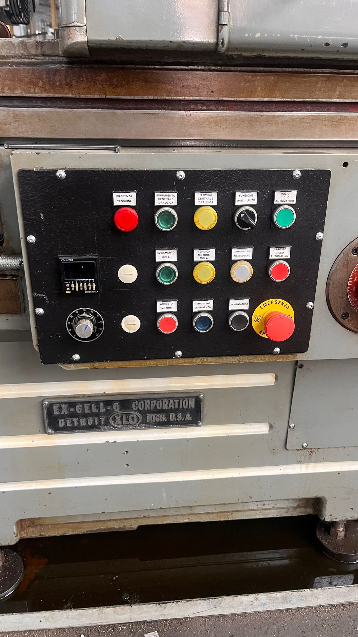 Usato Rettifica per viti EXCELLO 36''