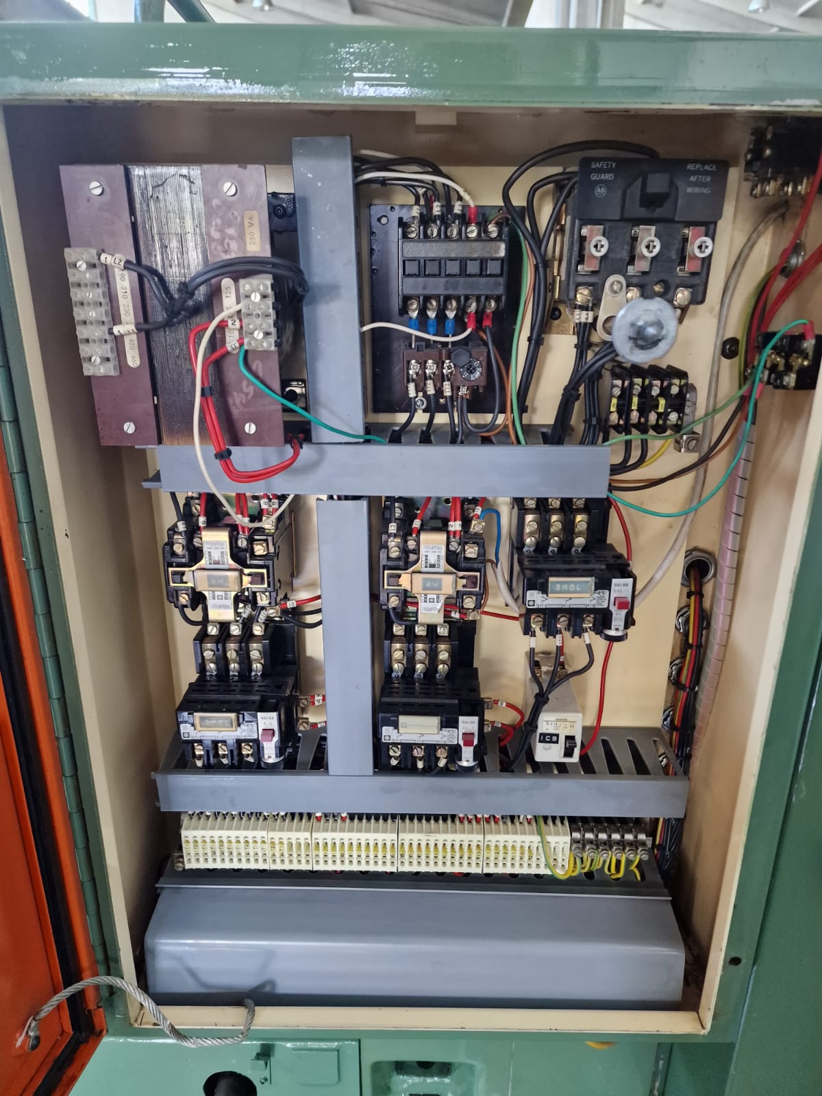 Usato Dentatrice per conici diritti GLEASON 710