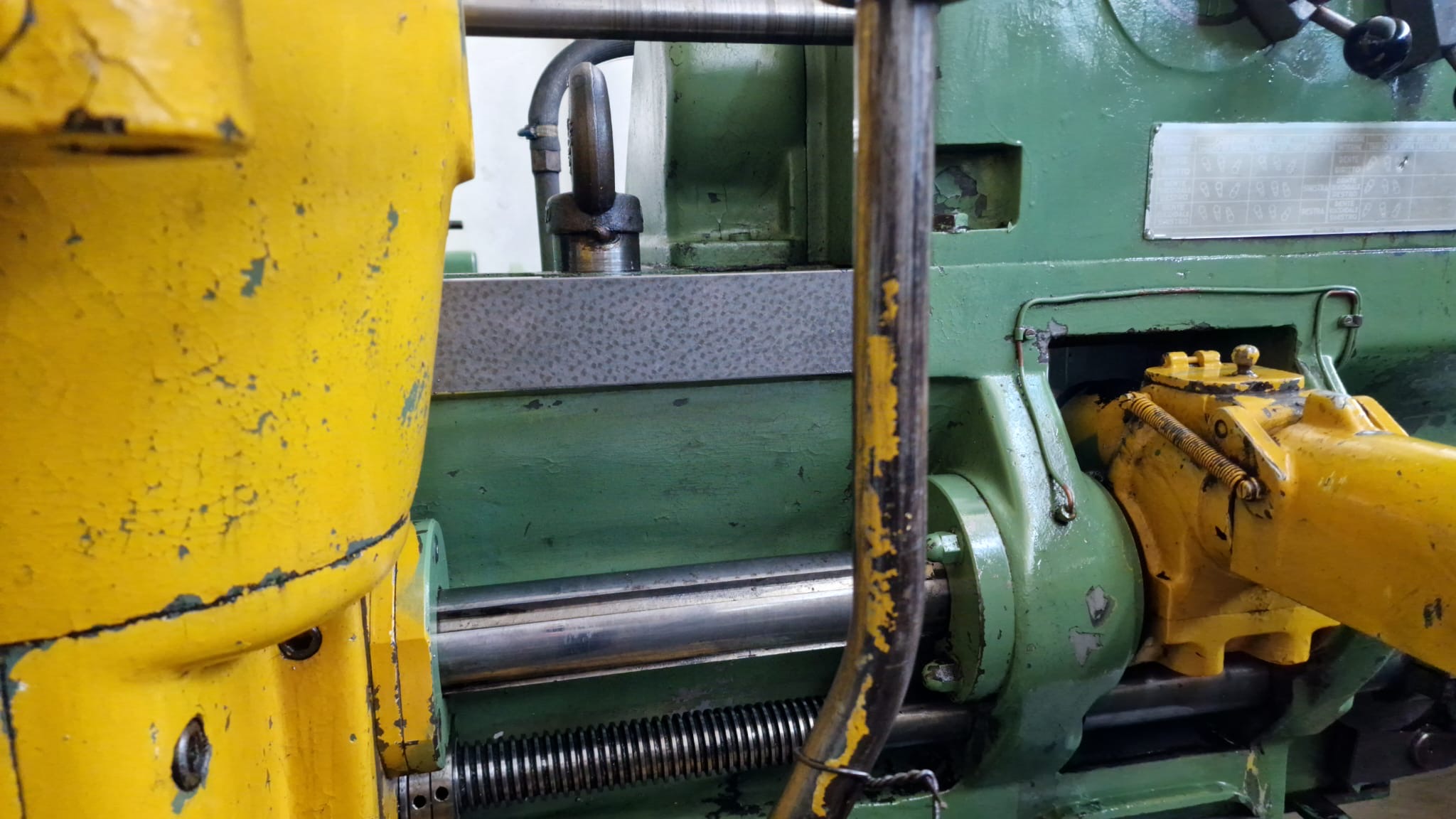 Usato Dentatrice a coltello DEMM SI 8/750