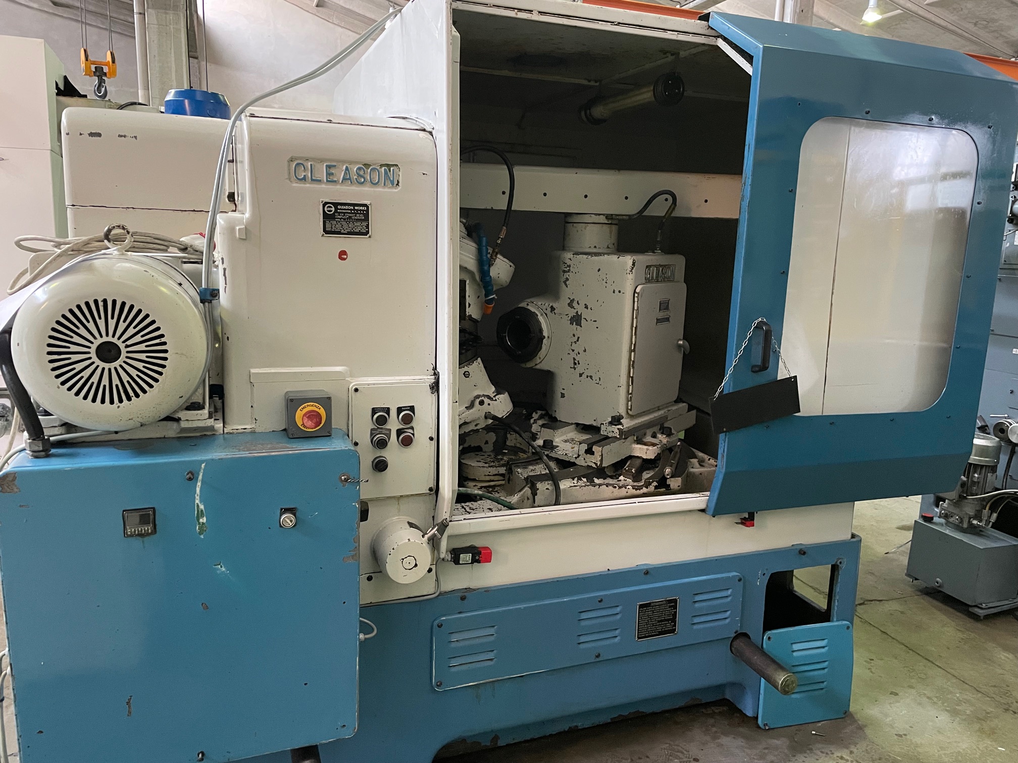 Usato Dentatrice per ingranaggi conici diritti Coniflex GLEASON 104