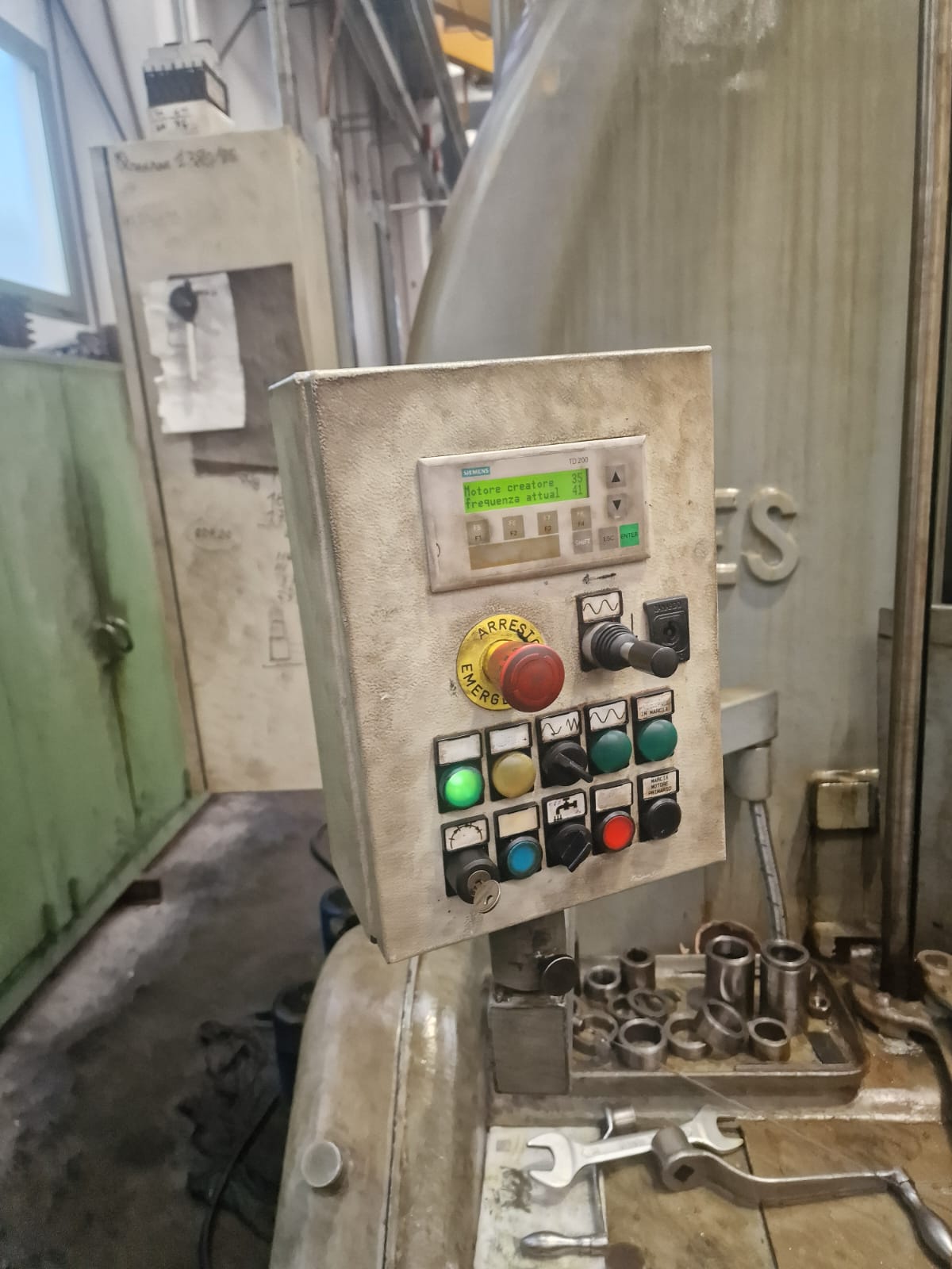 Usato Dentatrice a creatore NILES 