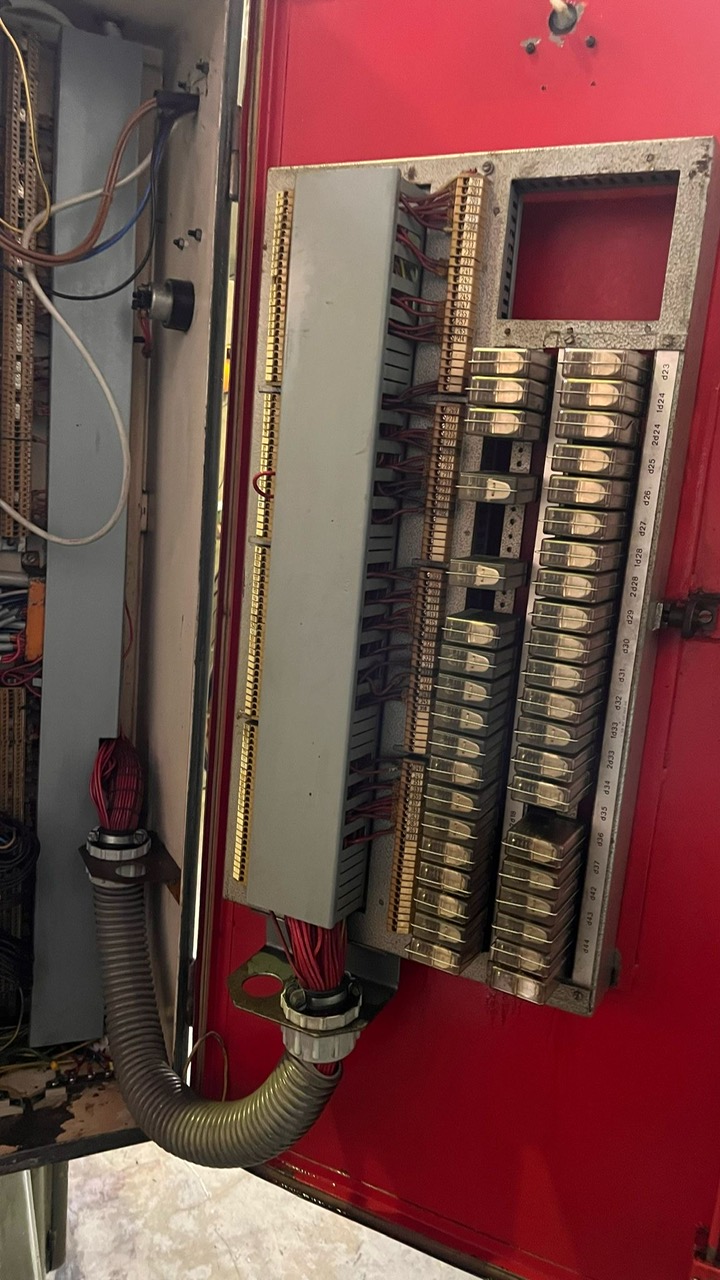 Usato Dentatrice a creatore PFAUTER P 160 V