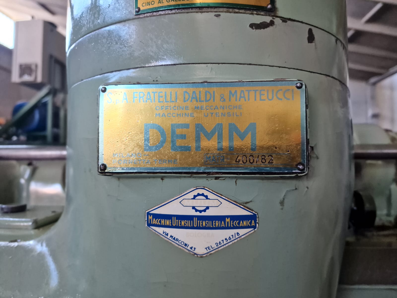 Usato Dentatrice a coltello DEMM SI 8/750