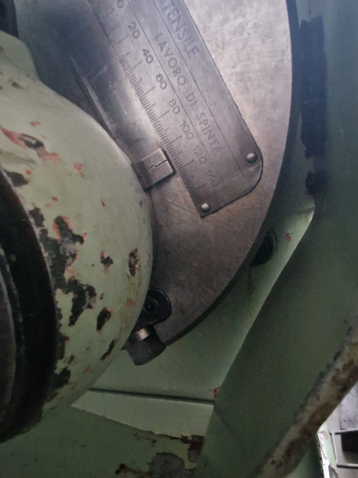 Usato Dentatrice a coltello DEMM SI 8/750