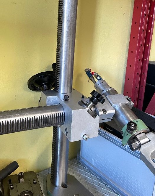 Usato Unità di smussatura pneumatica regolabile per Smussatrici