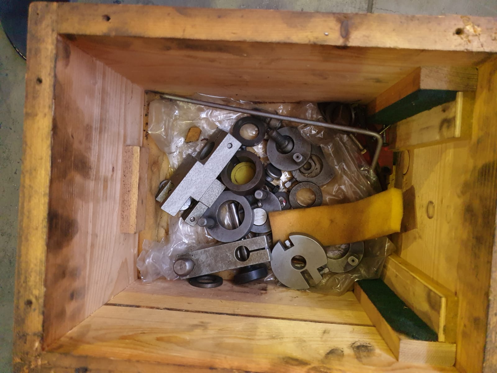 Usato Prova interasse per viti e corone 