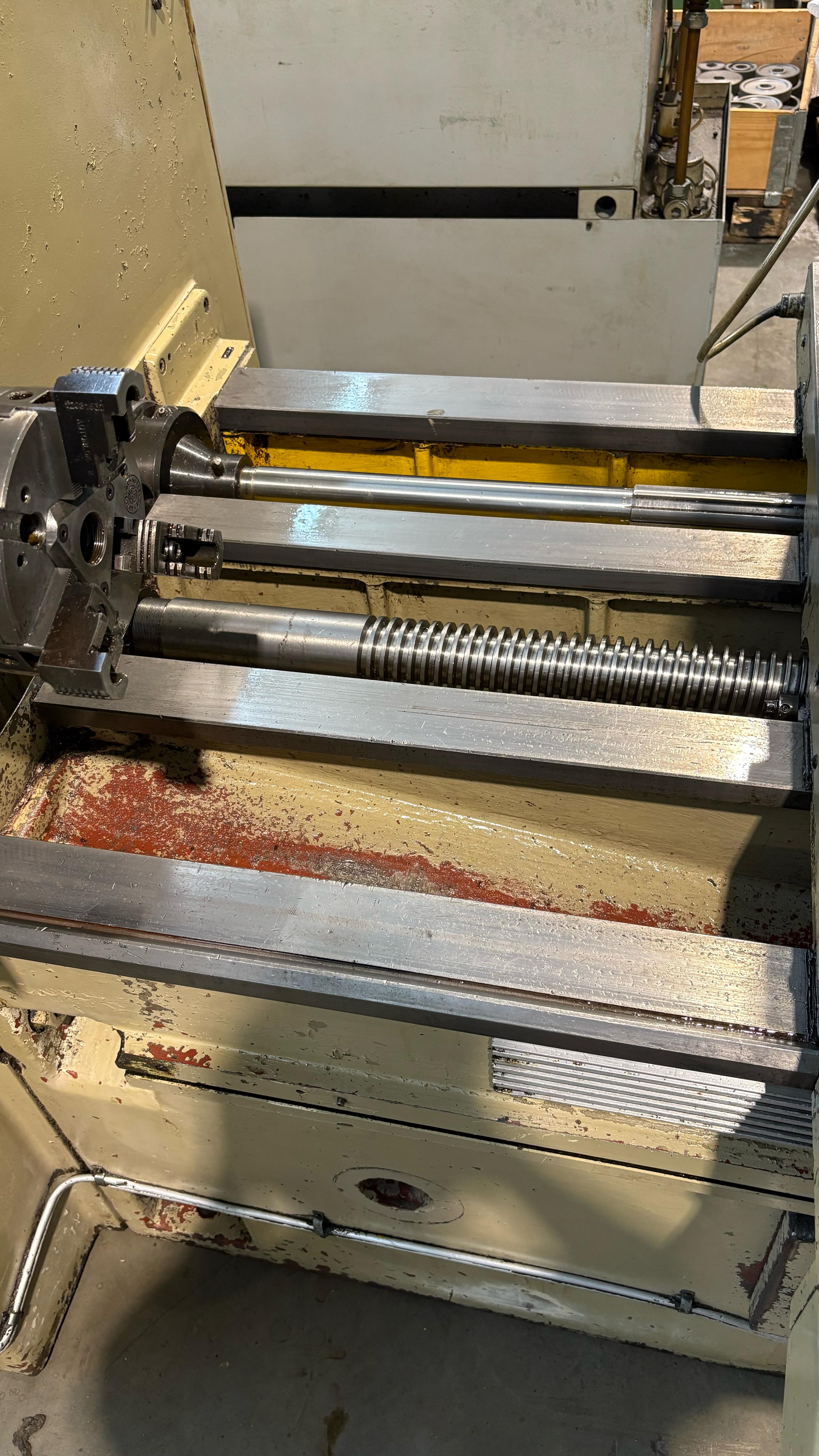 Usato Fresatrice per viti e filetti HECKERT ZFWVG 250x1250