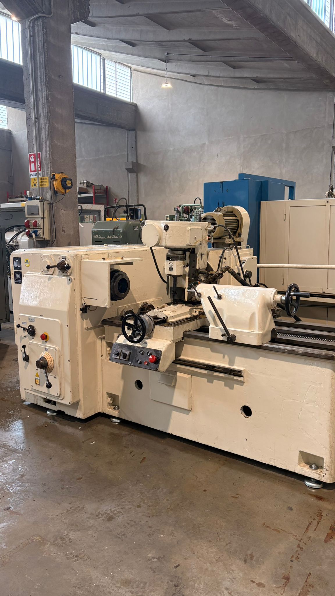 Usato Fresatrice per viti e filetti HECKERT ZFWVG 250x800