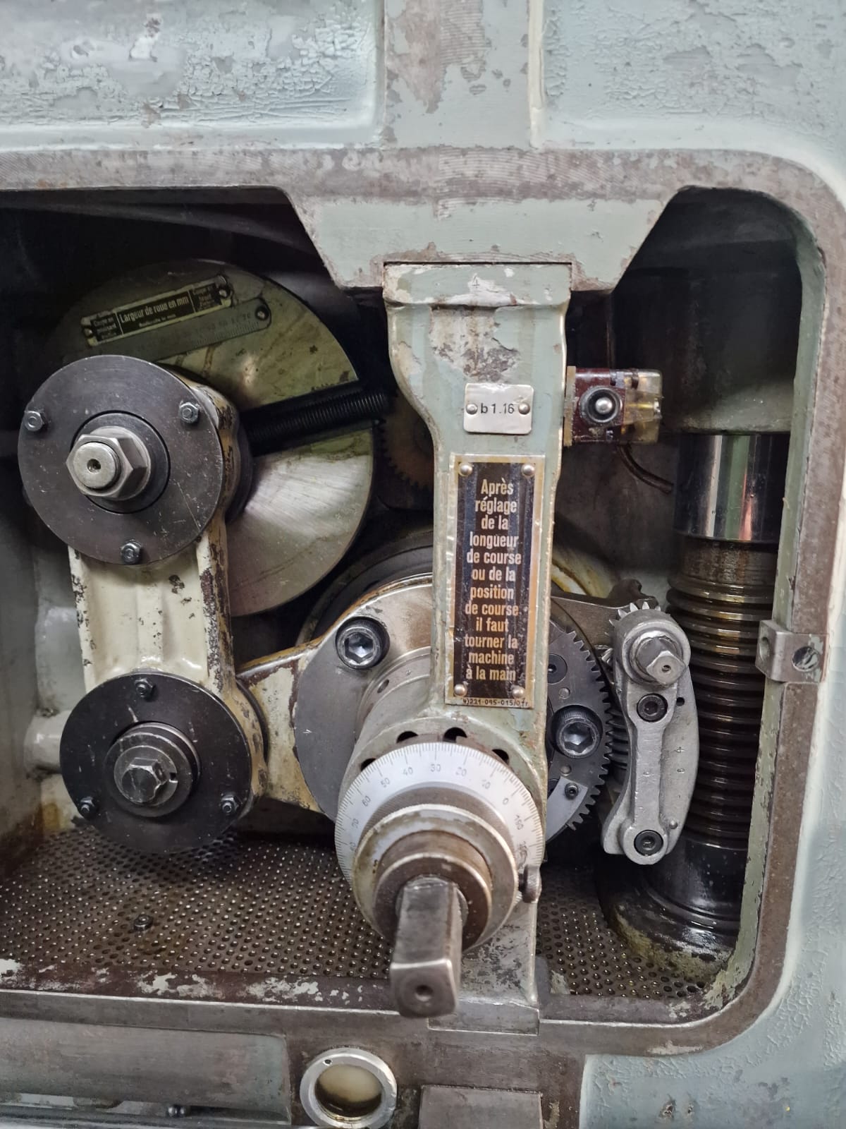 Usato Dentatrice a coltello LORENZ SNJ5