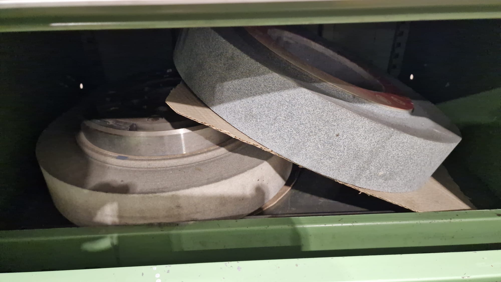 Usato Rettifica per esterni ed interni TACCHELLA ELEKTRA 1018 MPC