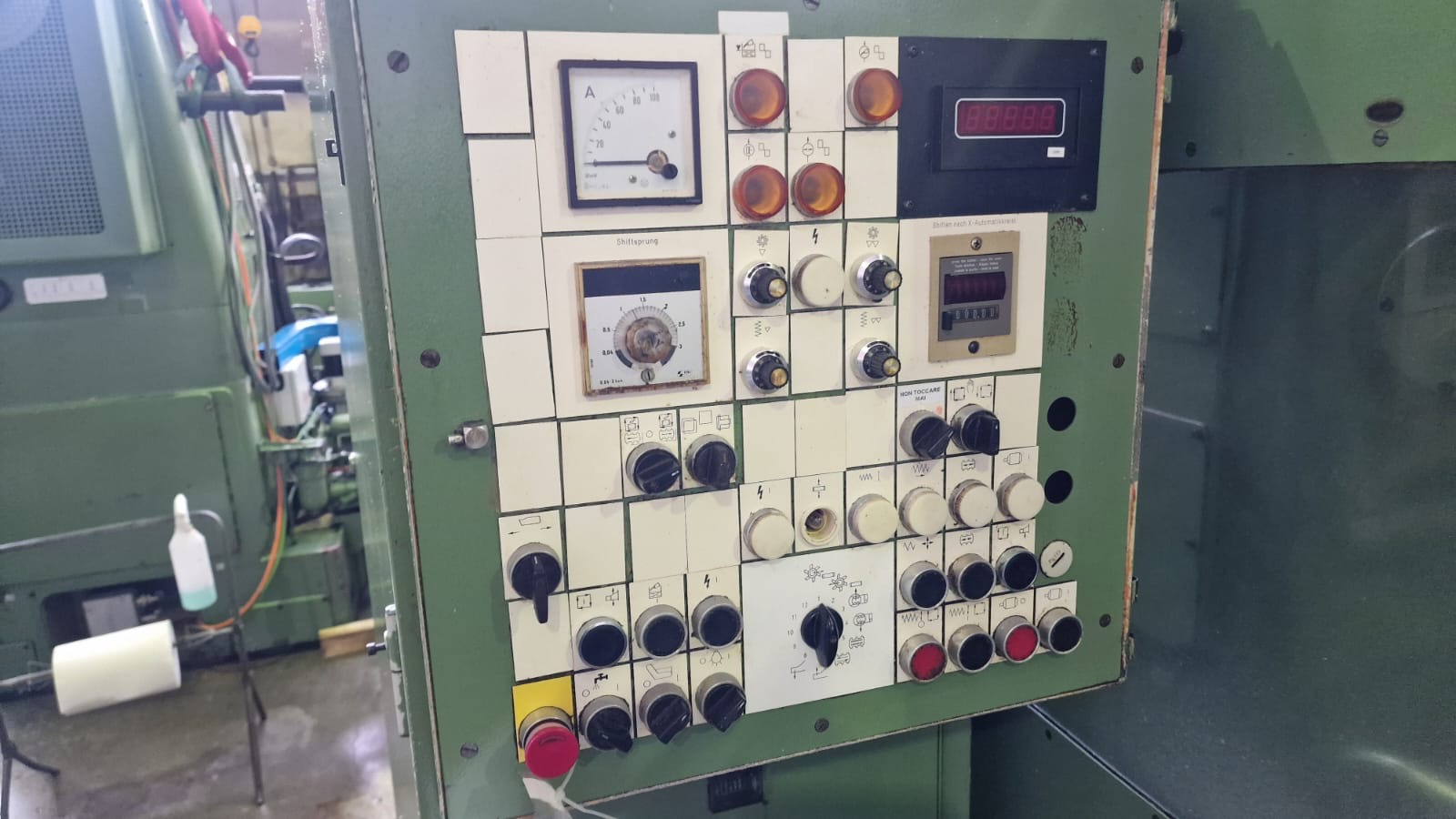 Usato Dentatrice a creatore LIEBHERR L200