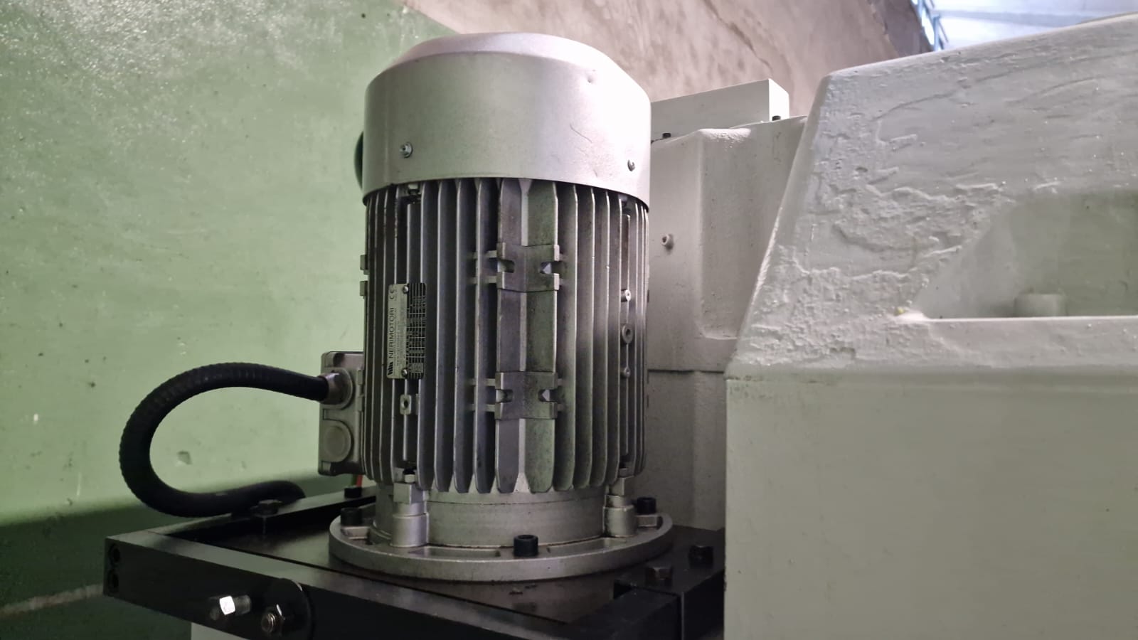 Usato Dentatrice a creatore LIEBHERR L 200