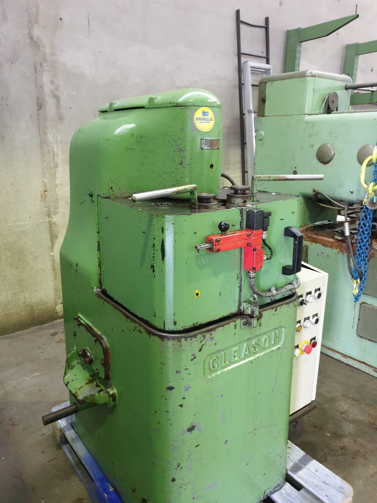 Usato Affilatrice per lame GLEASON 104