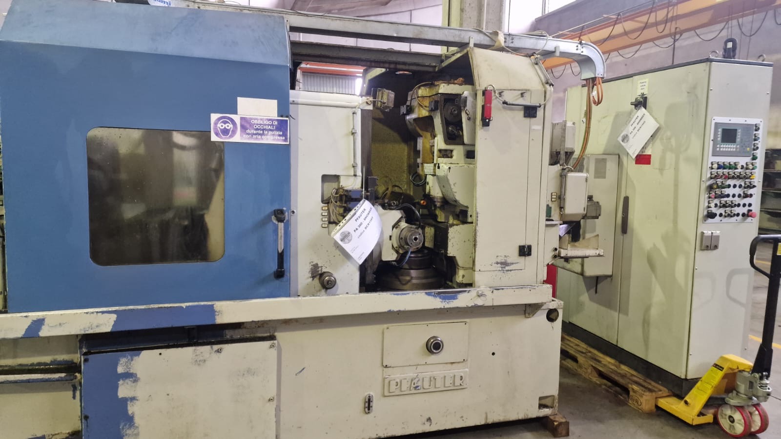 Usato Dentatrice a creatore PFAUTER PA 300 shobber