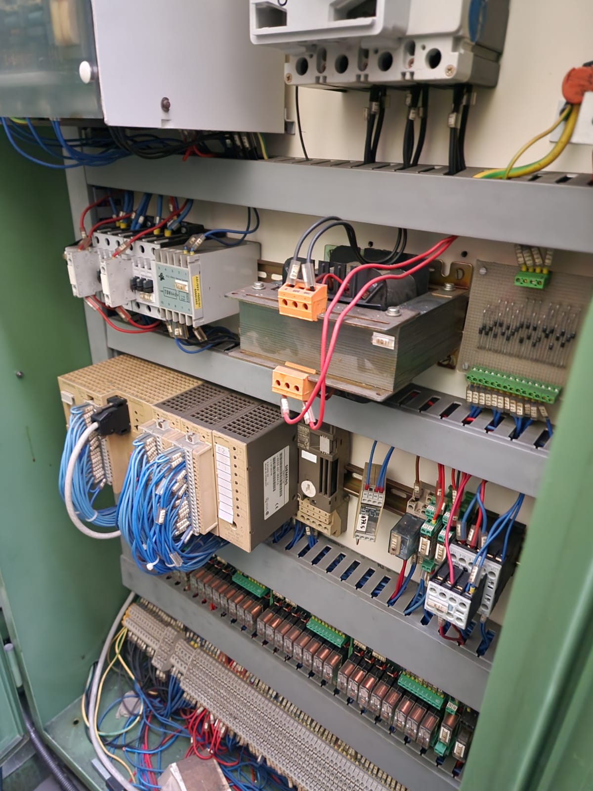 Usato Dentatrice a creatore LIEBHERR L 301