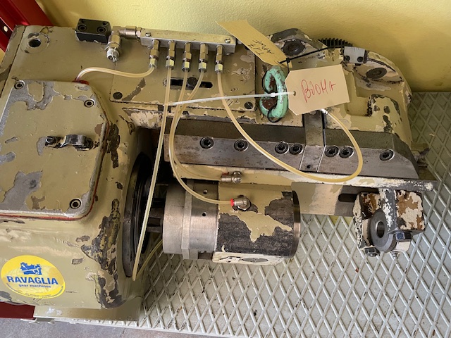 Usato Testa ApFW per fresatrici per viti e filetti HECKERT (Stock no. T17)