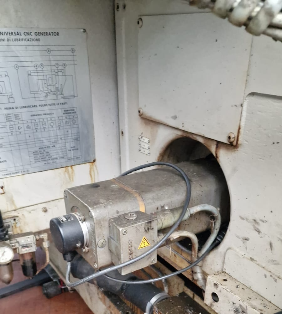 Usato Dentatrice conica per ingranaggi spiral GLEASON GMAX 2010 CNC