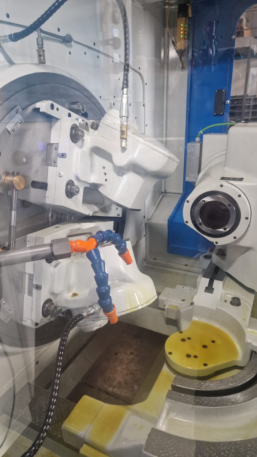 Dentatrice a coltello Lanzi L5 CNC 5 ASSI - NUOVA - con predisposizione ad ''Industria 4.0''