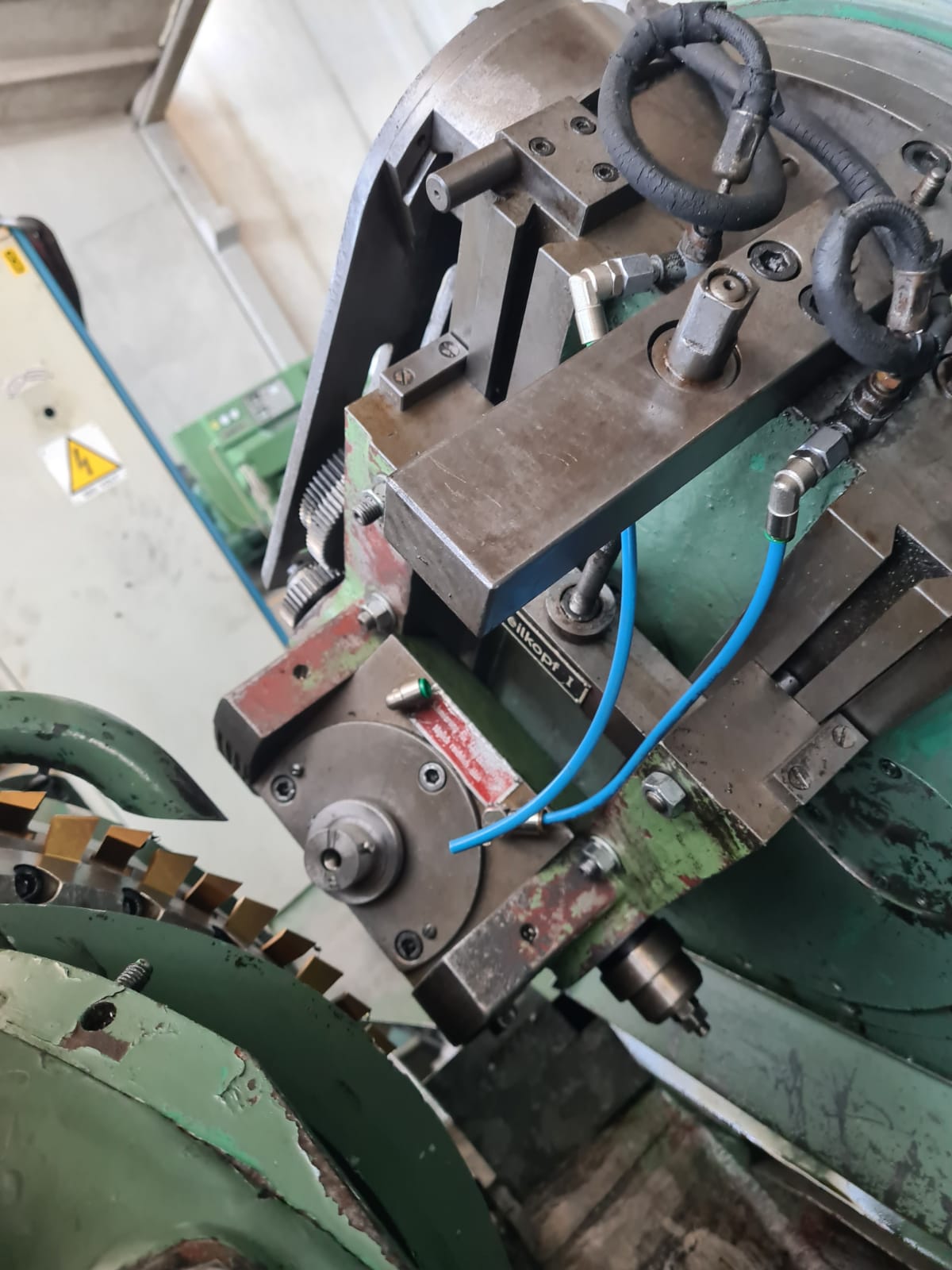 Usato Dentatrice per ingranaggi conici diritti  KLINGELNBERG BF 201A