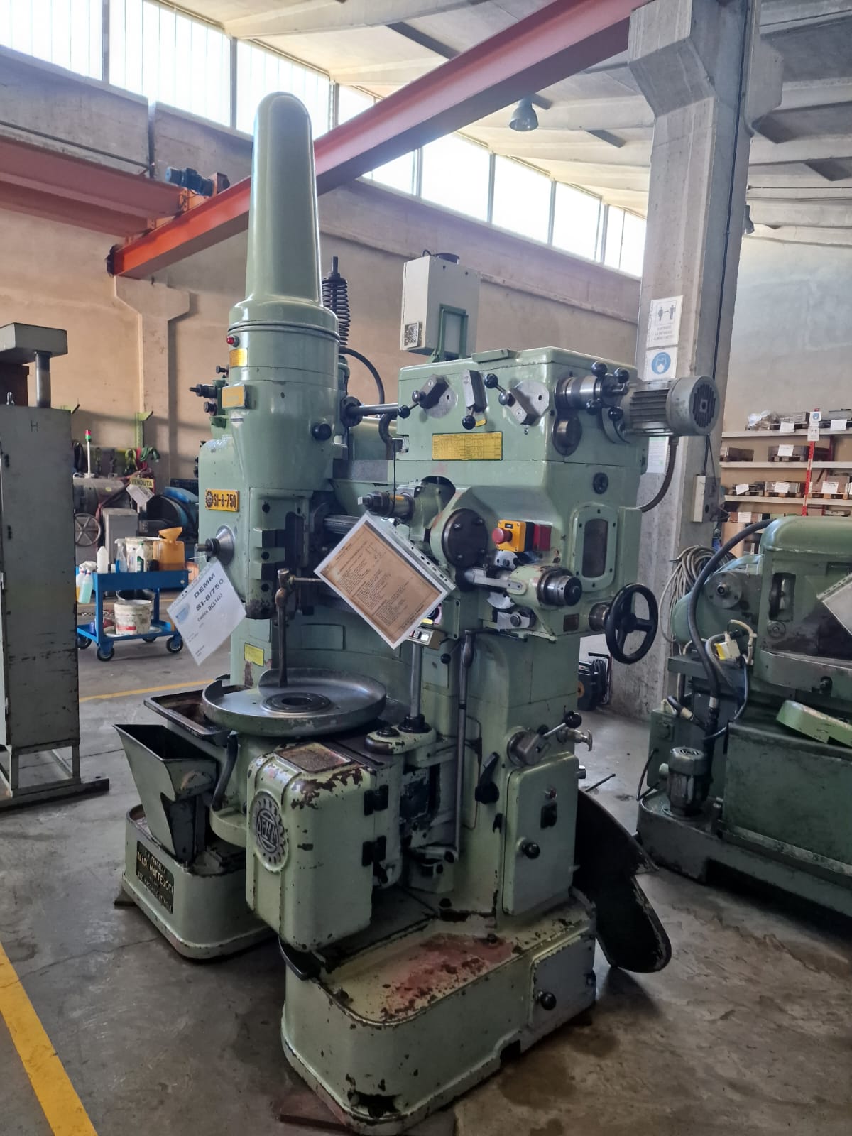 Usato Dentatrice a coltello DEMM SI 8/750