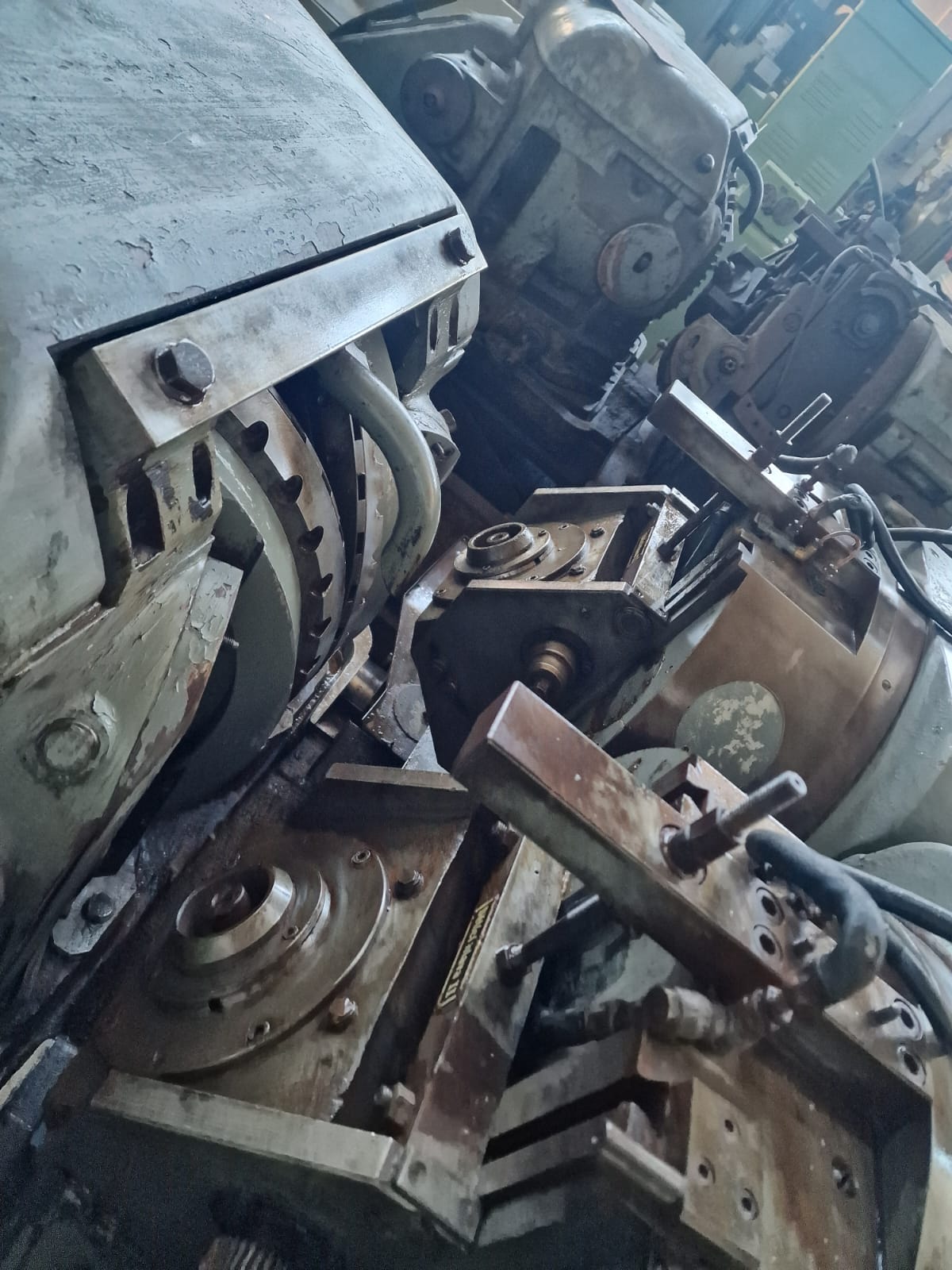 Usato Dentatrice per ingranaggi conici diritti KLINGELNBERG BF 201