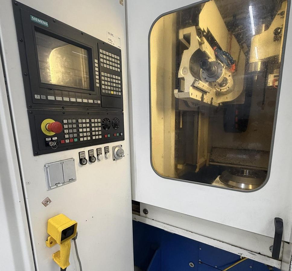 Usato Dentatrice a creatore SAMPUTENSILI WF350 CNC - SIEMENS 840C - 2002