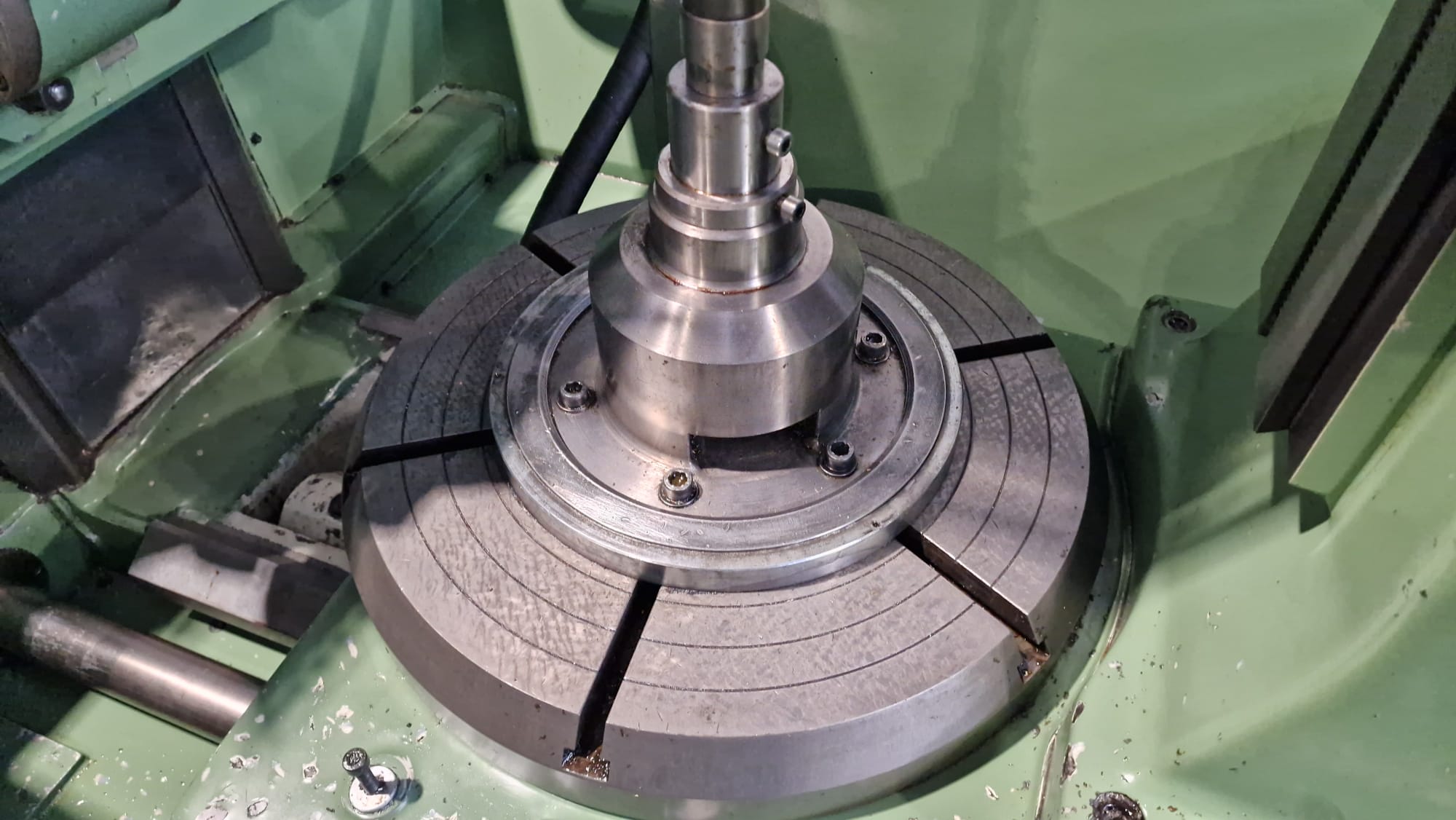 Usato Dentatrice a creatore PTP D560-UA