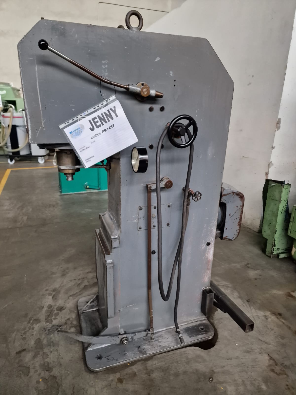 Usato Pressa a raddrizzare JENNY 25 Ton