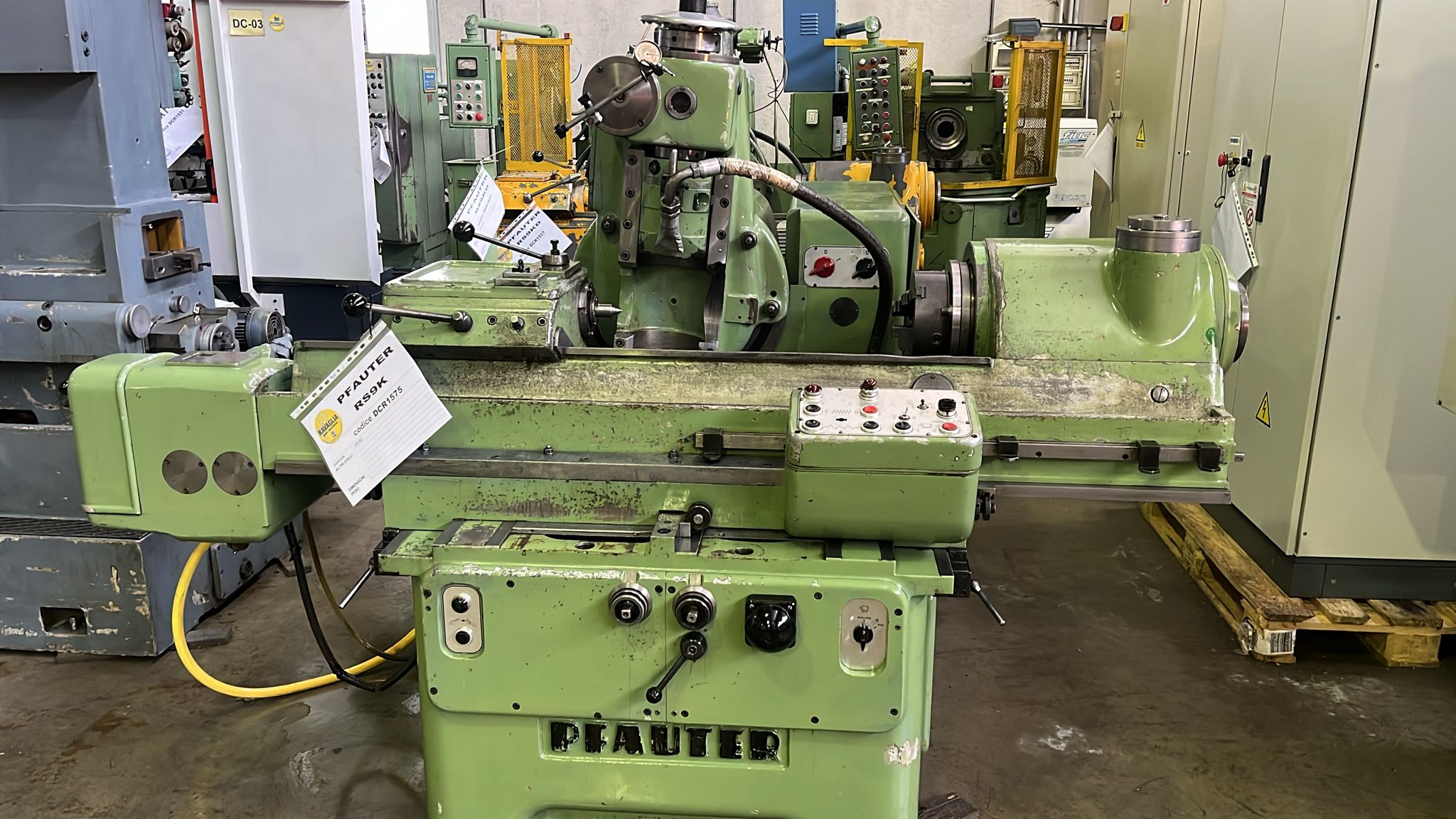 Usato Dentatrice a creatore PFAUTER RS9K