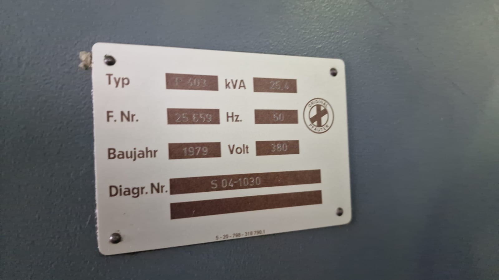 Usato Dentatrice a creatore PFAUTER P 403