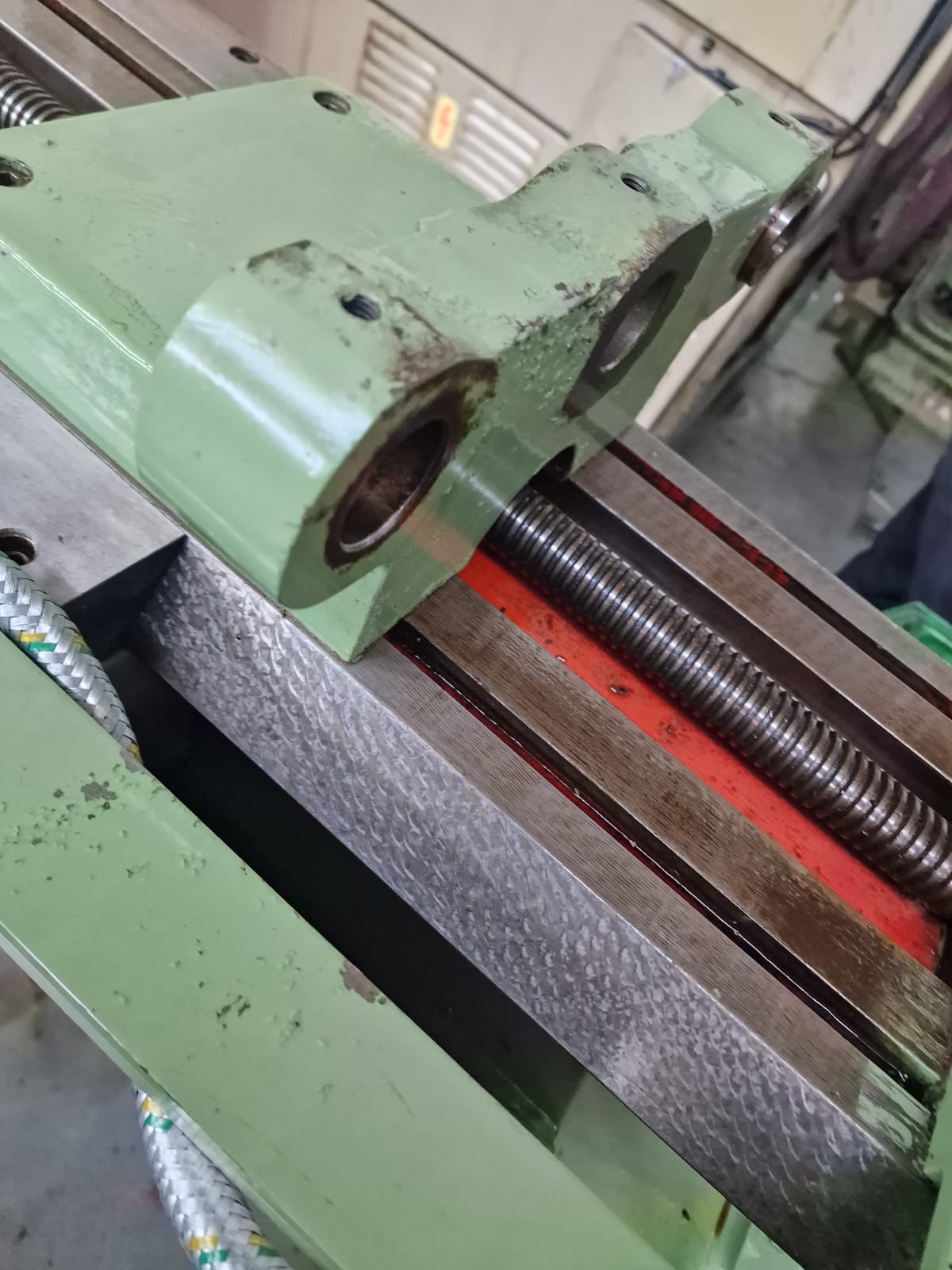 Usato Brocciatrice Verticale idraulica MARCHELLO BVI 1000x10000